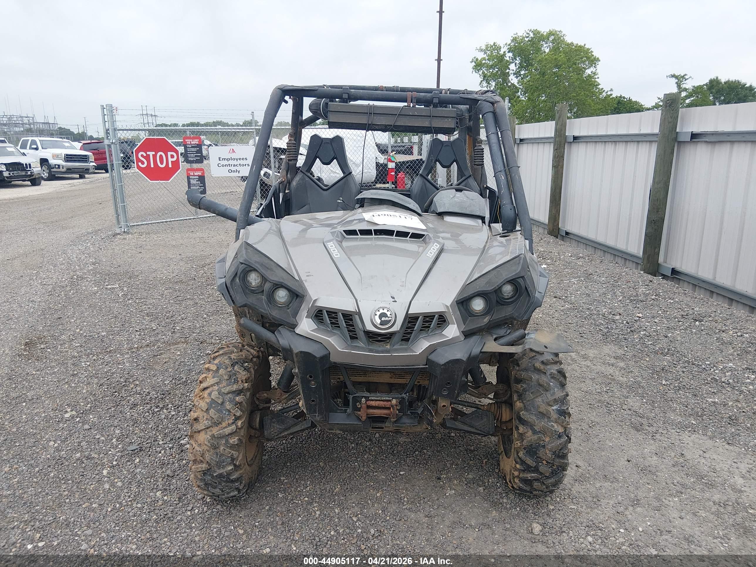 CAN-AM COMMANDER image 5