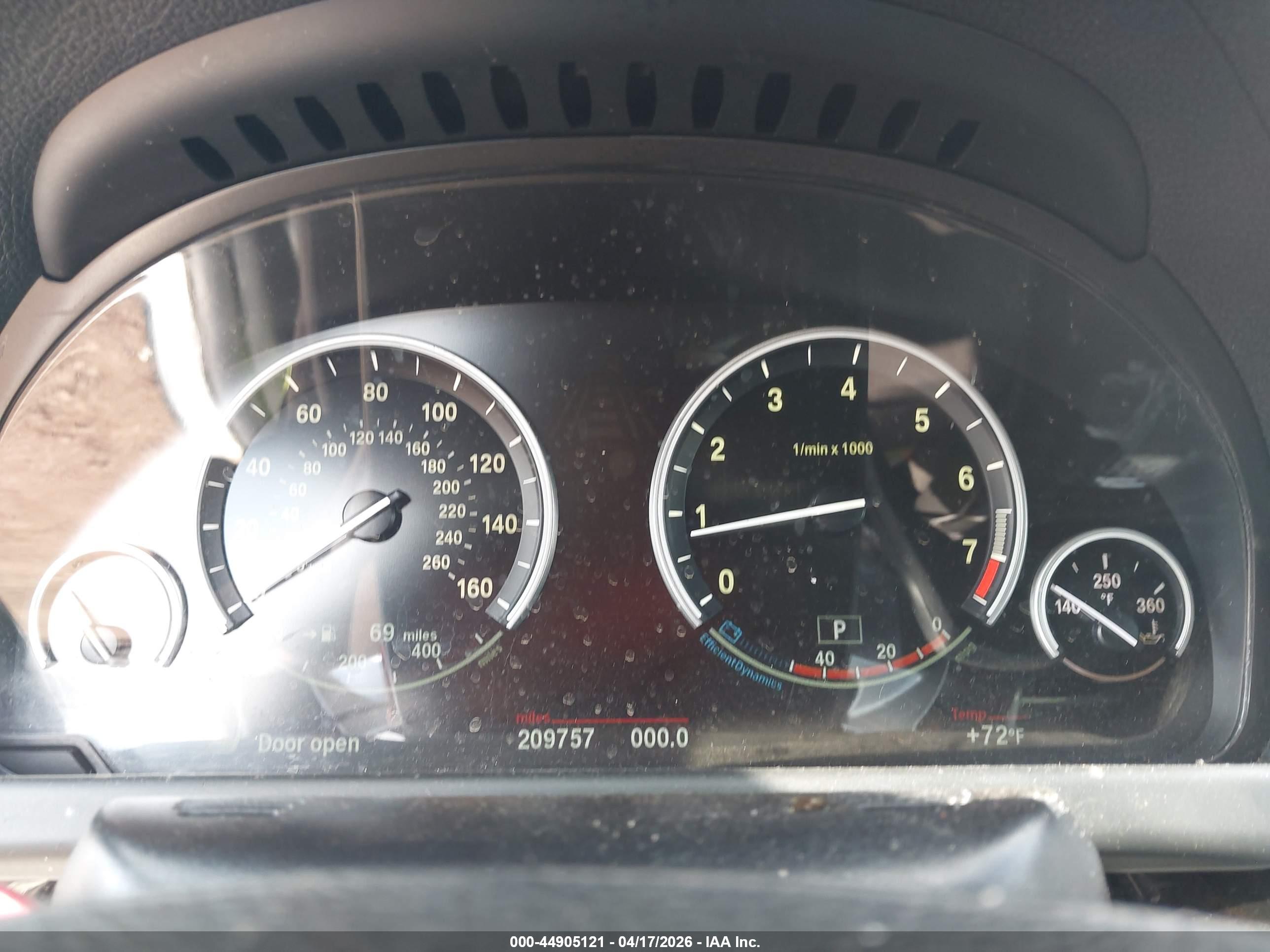 BMW 640I image 7