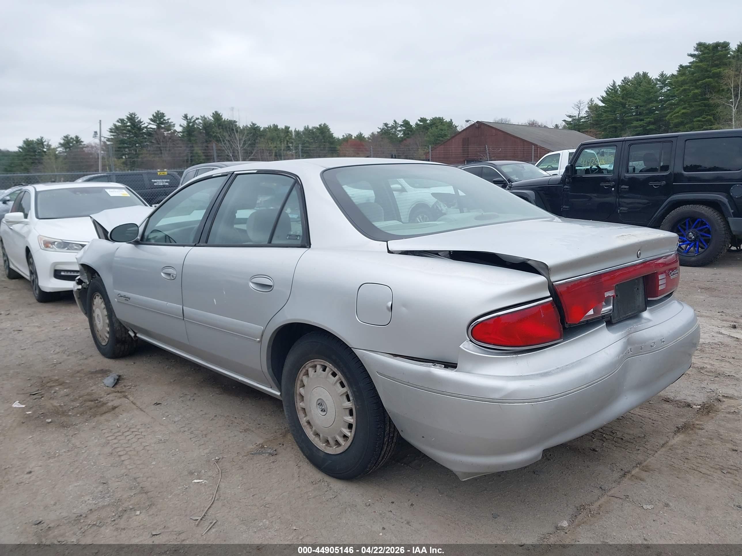 BUICK CENTURY image 3