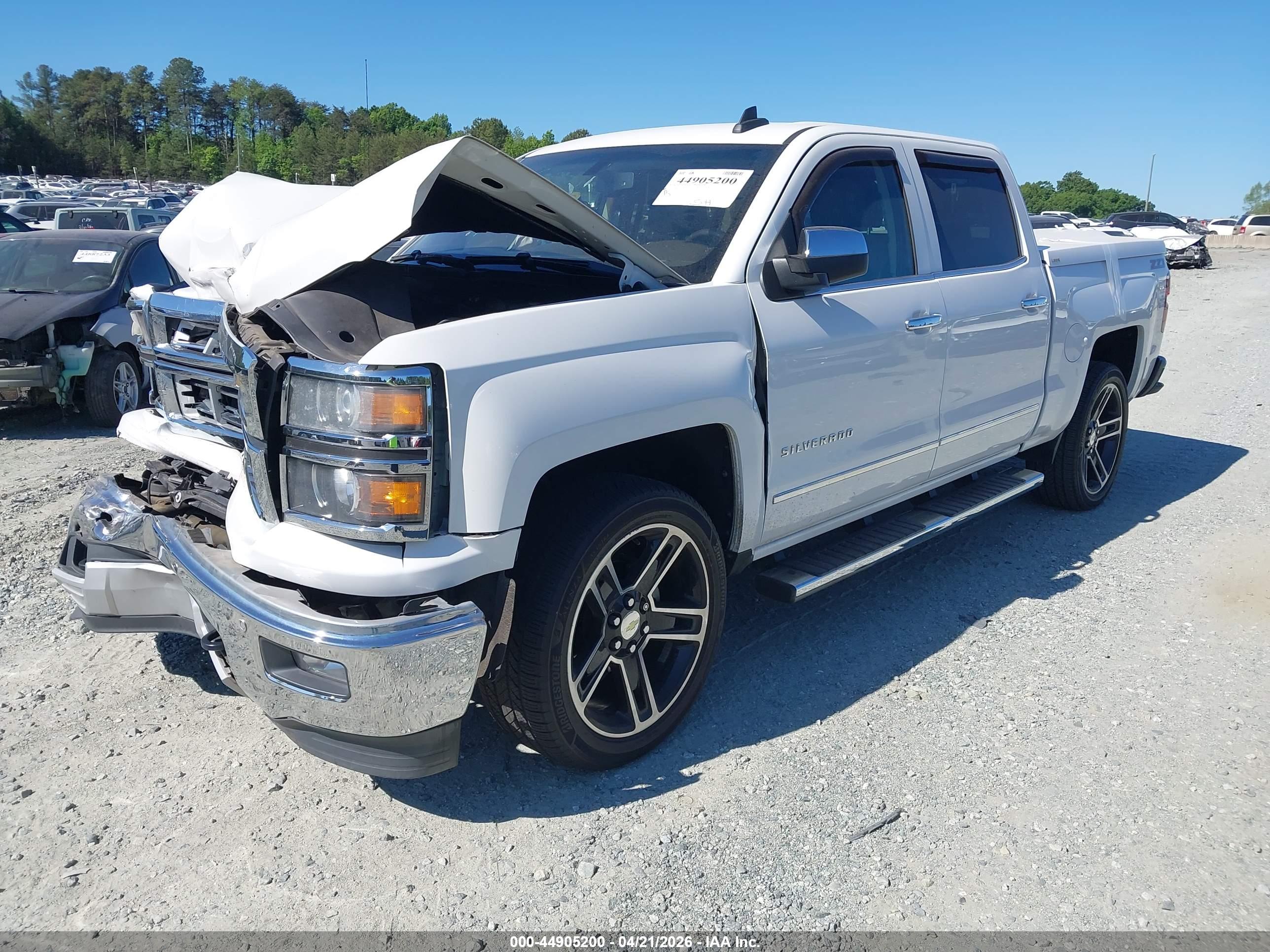 CHEVROLET SILVERADO image 2