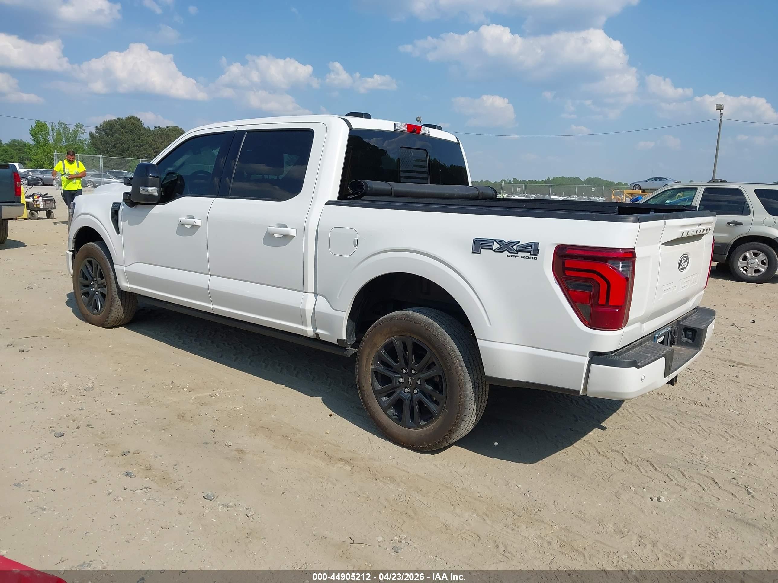 FORD F-150 image 3