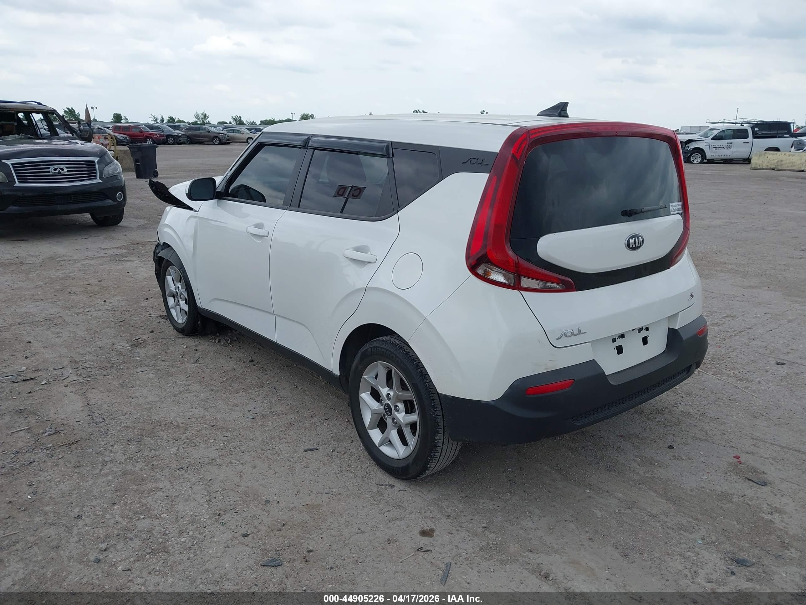 KIA SOUL image 3