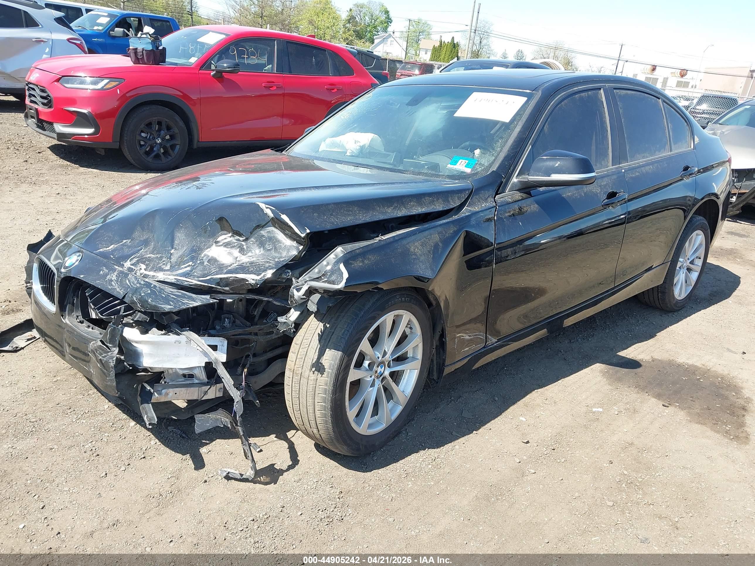 BMW 320I image 2