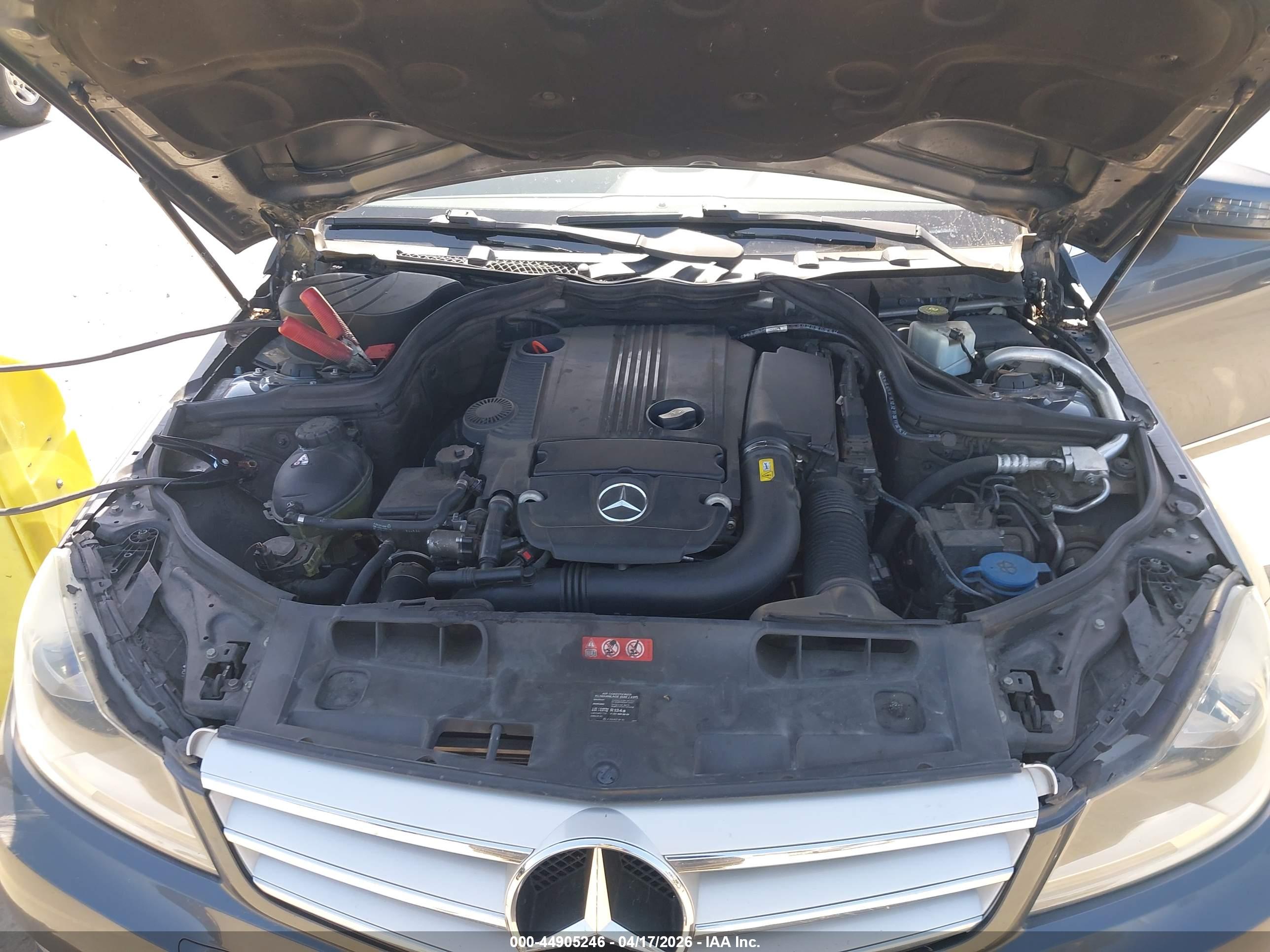 MERCEDES-BENZ C image 10