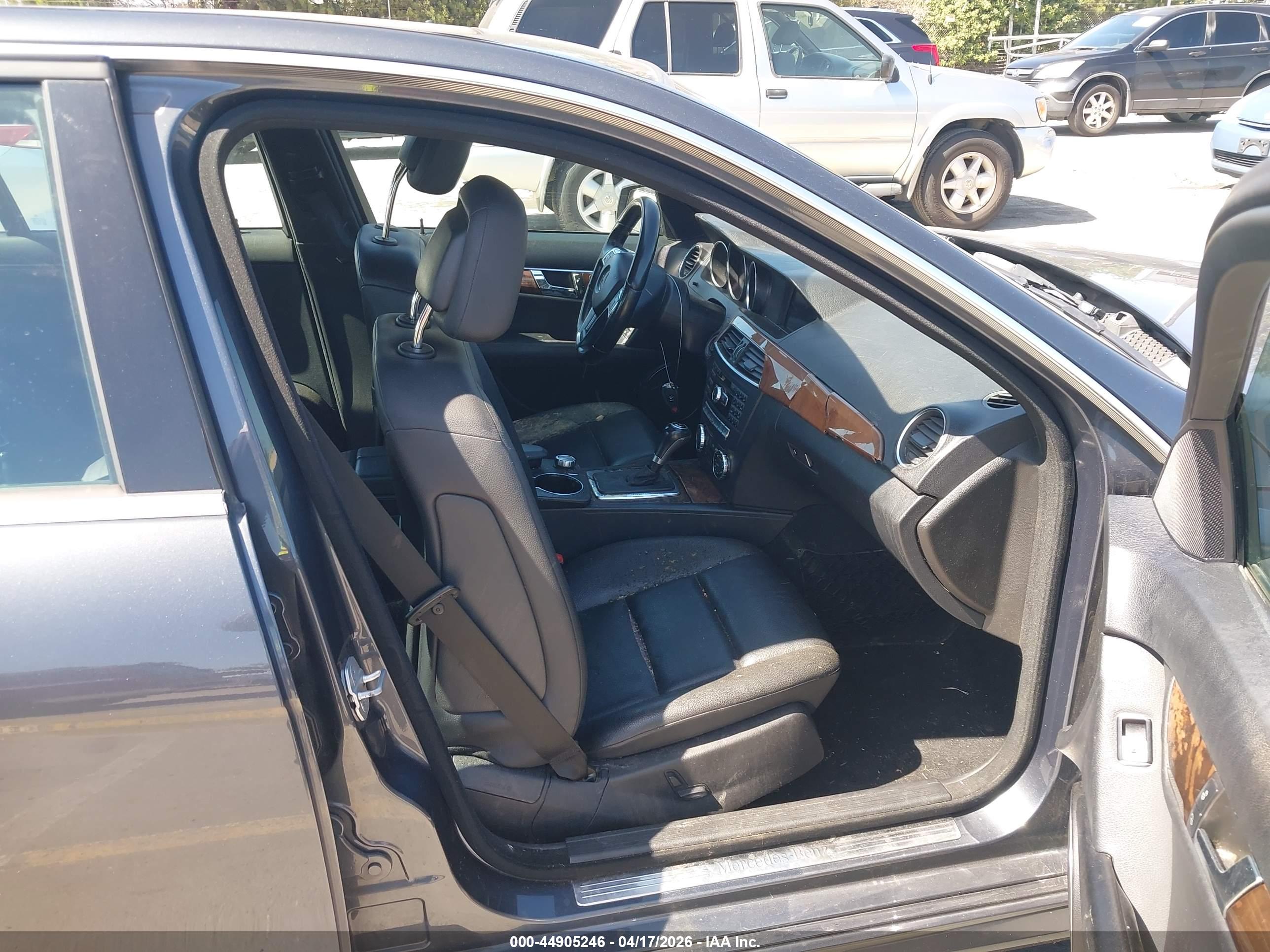 MERCEDES-BENZ C image 5