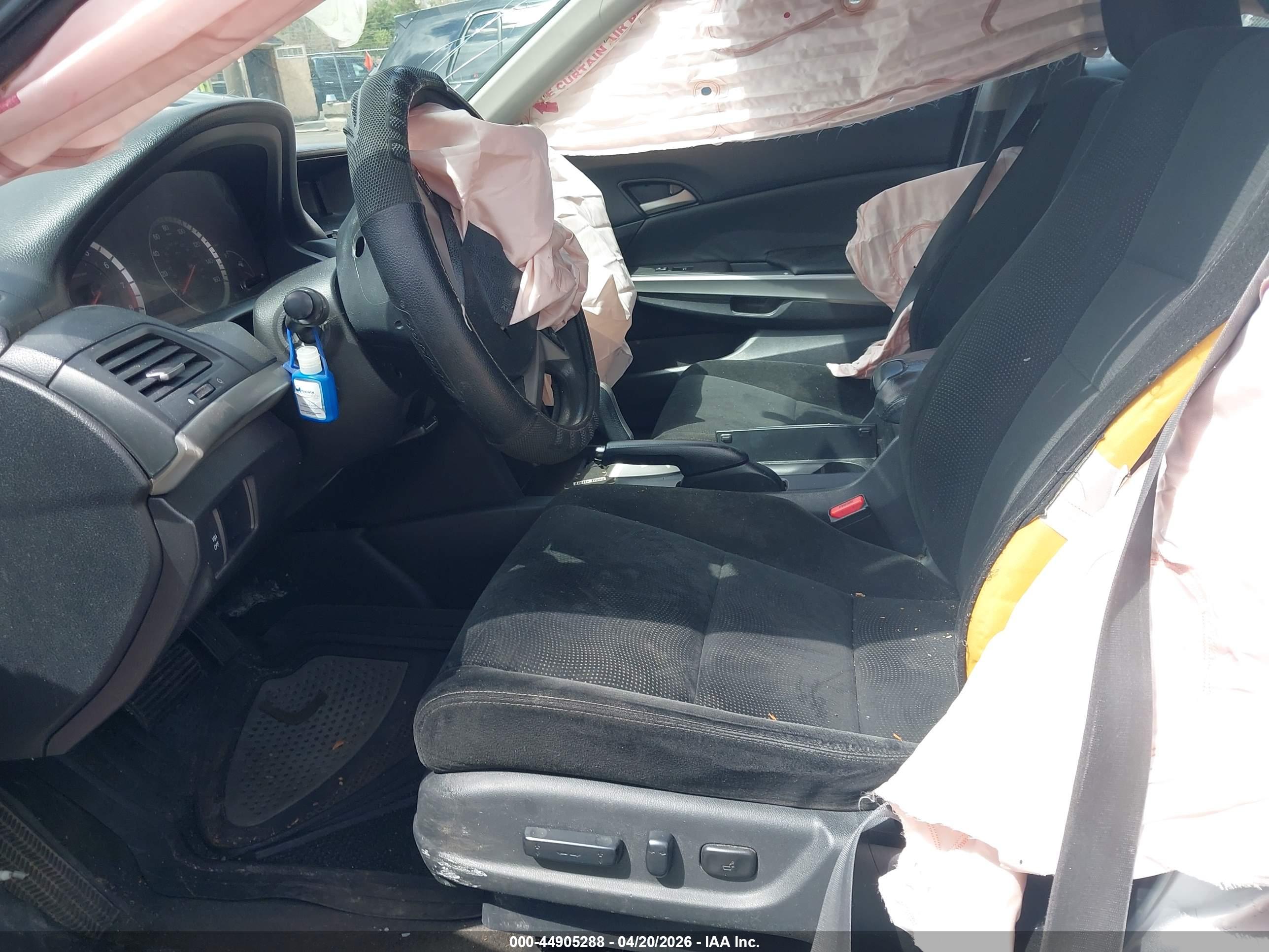HONDA ACCORD image 5