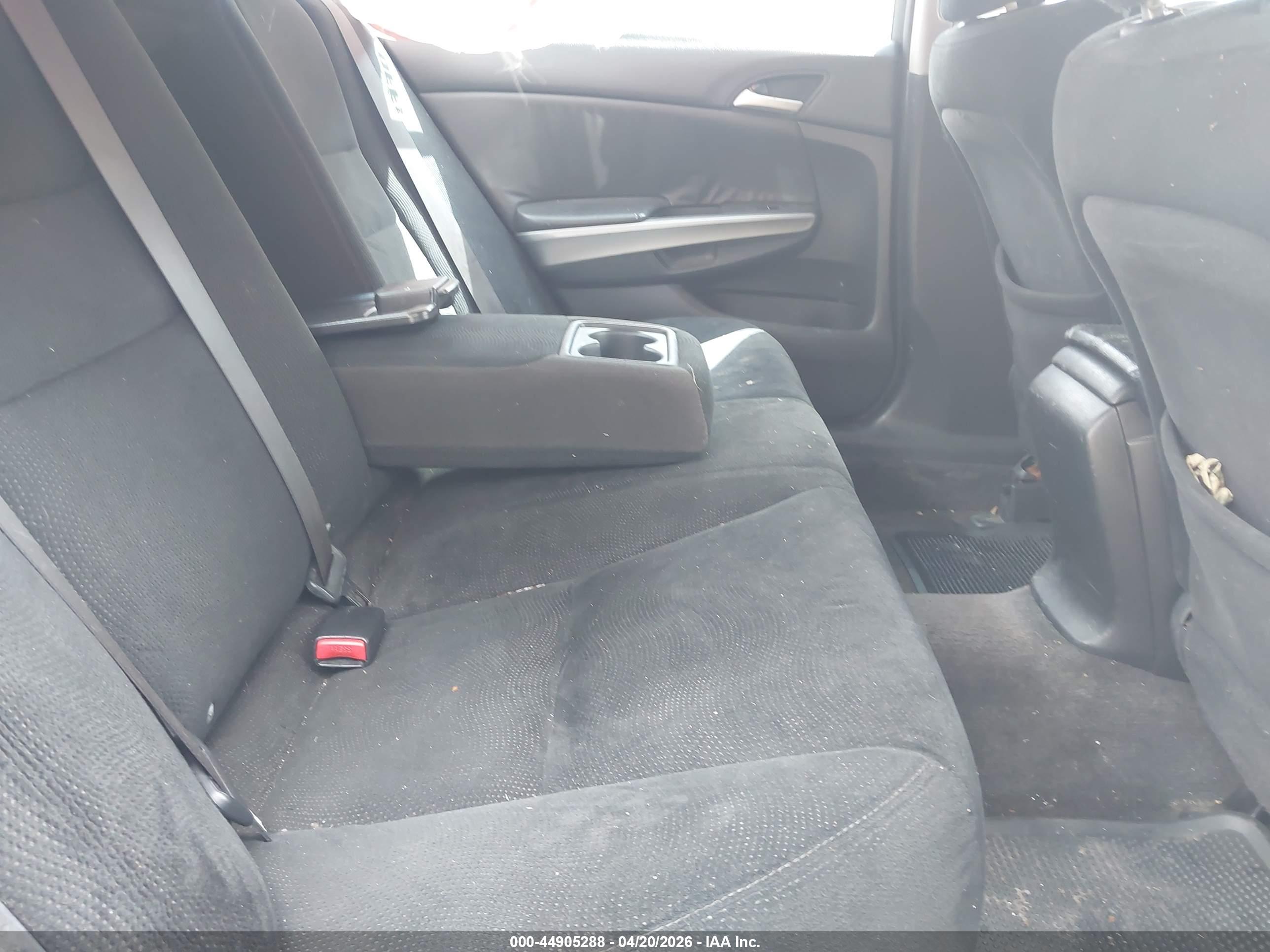 HONDA ACCORD image 8