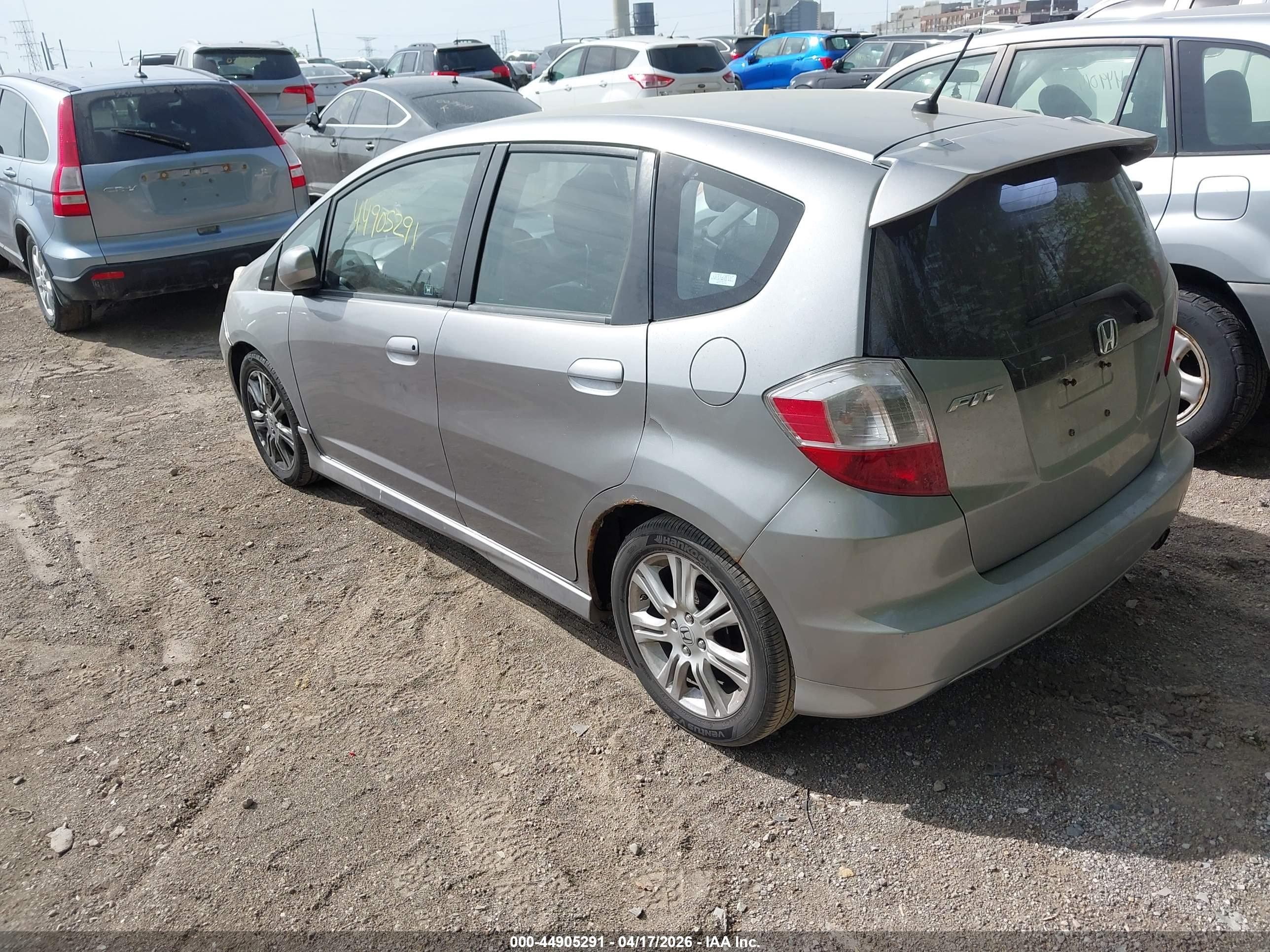 HONDA FIT image 3