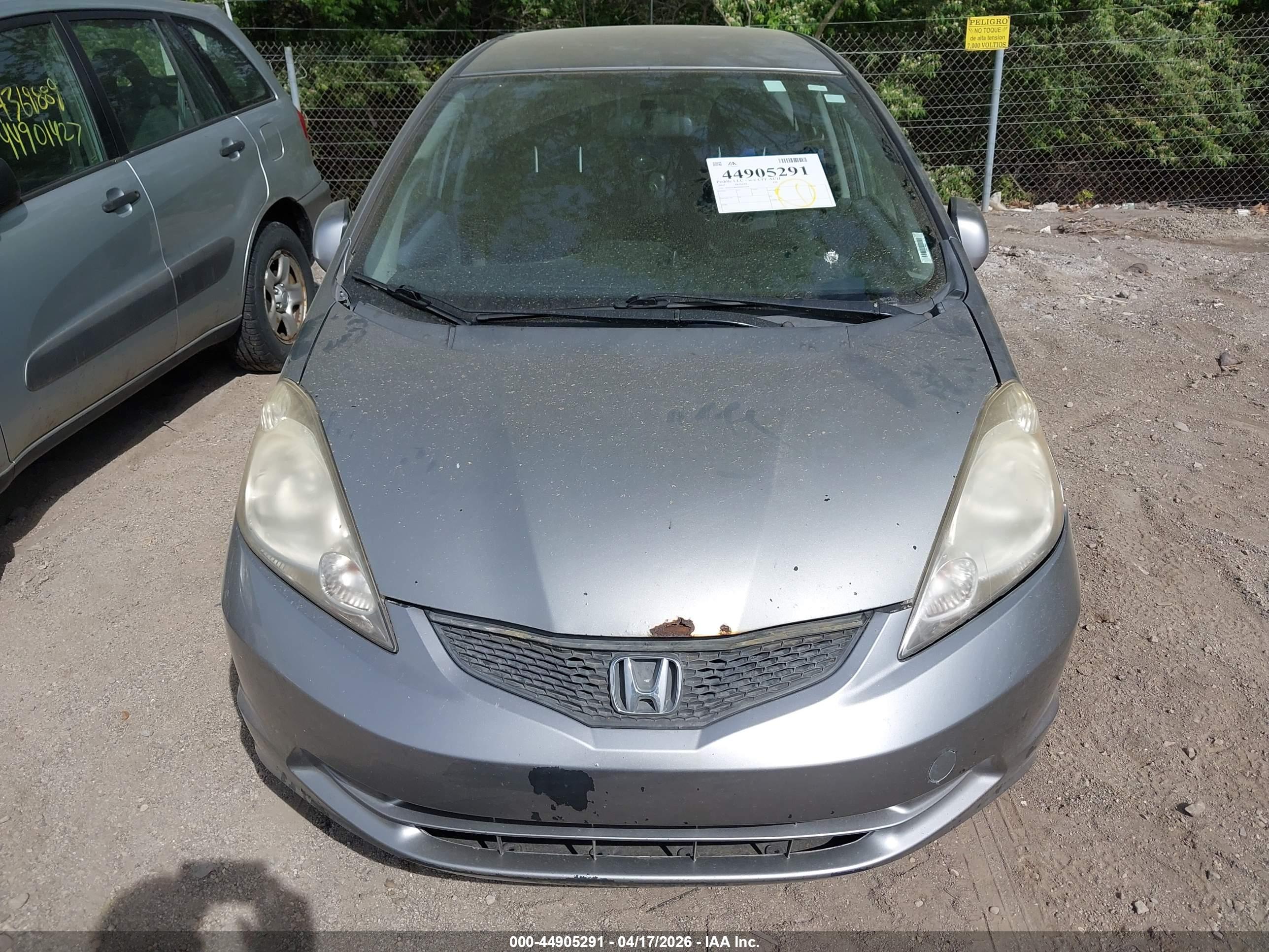 HONDA FIT image 6