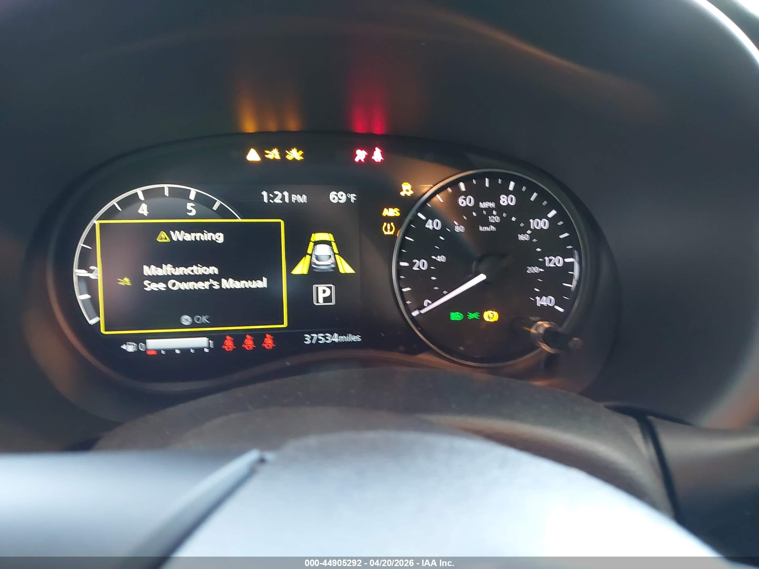 NISSAN KICKS image 7