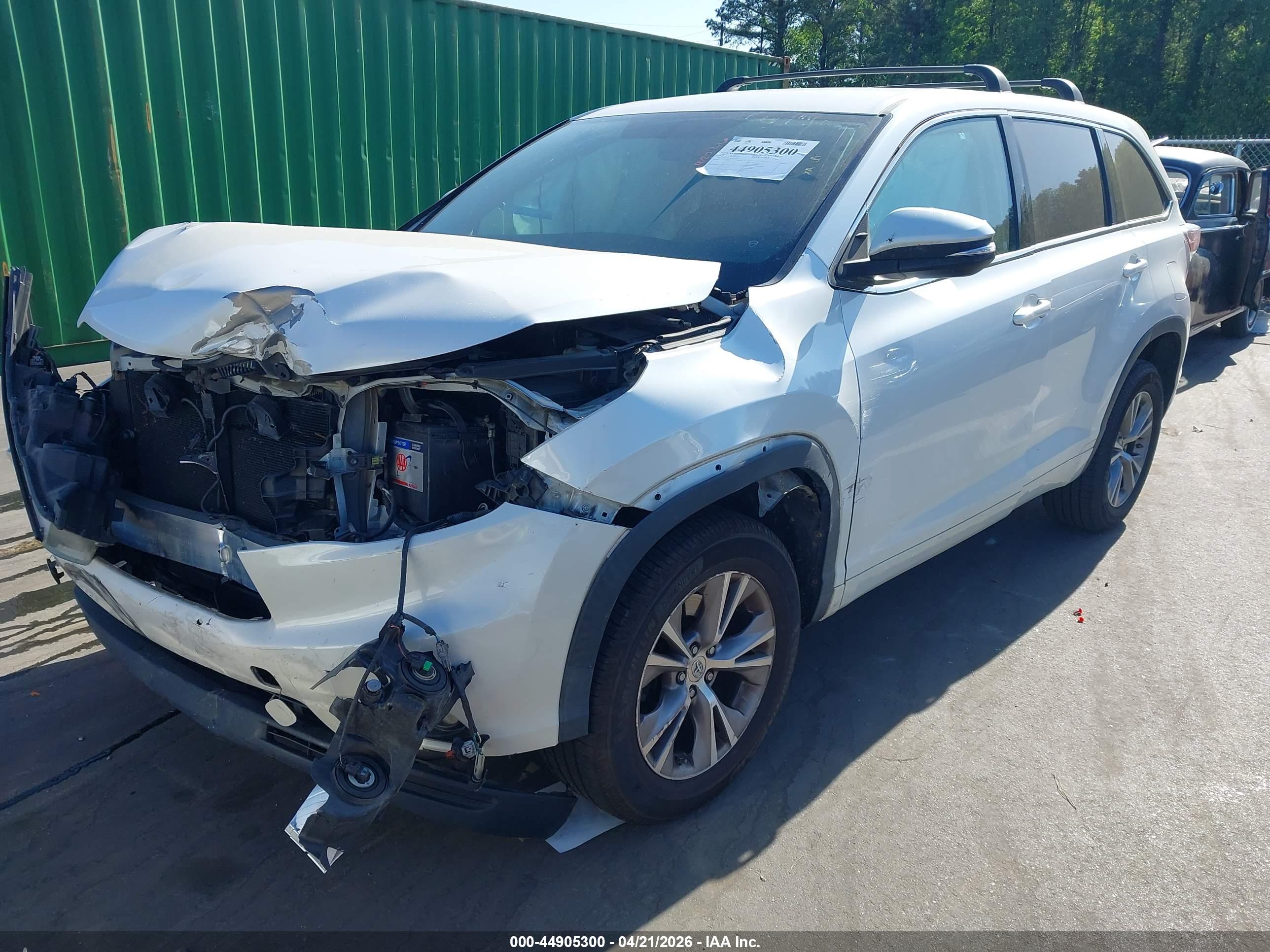 TOYOTA HIGHLANDER image 2