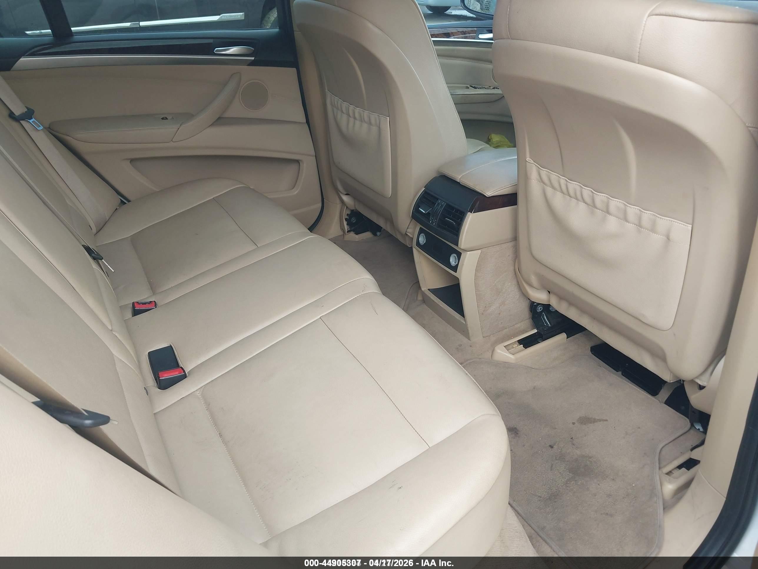 BMW X5 image 8