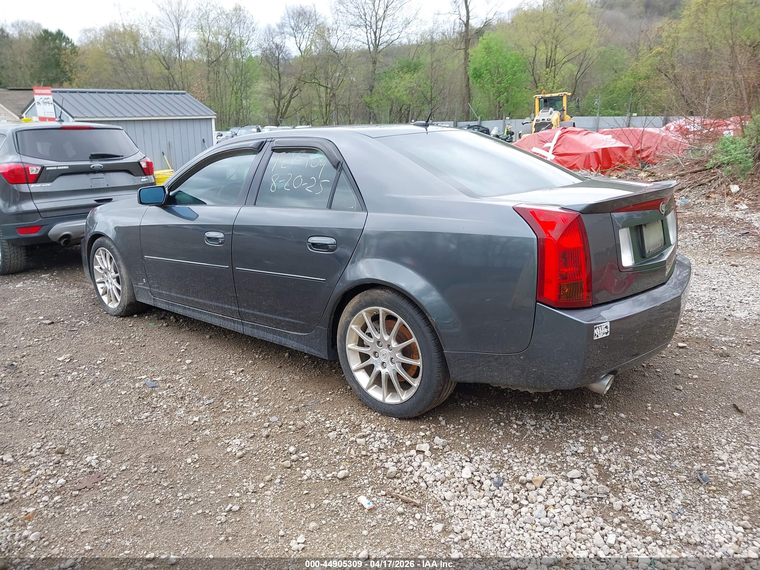 CADILLAC CTS image 3