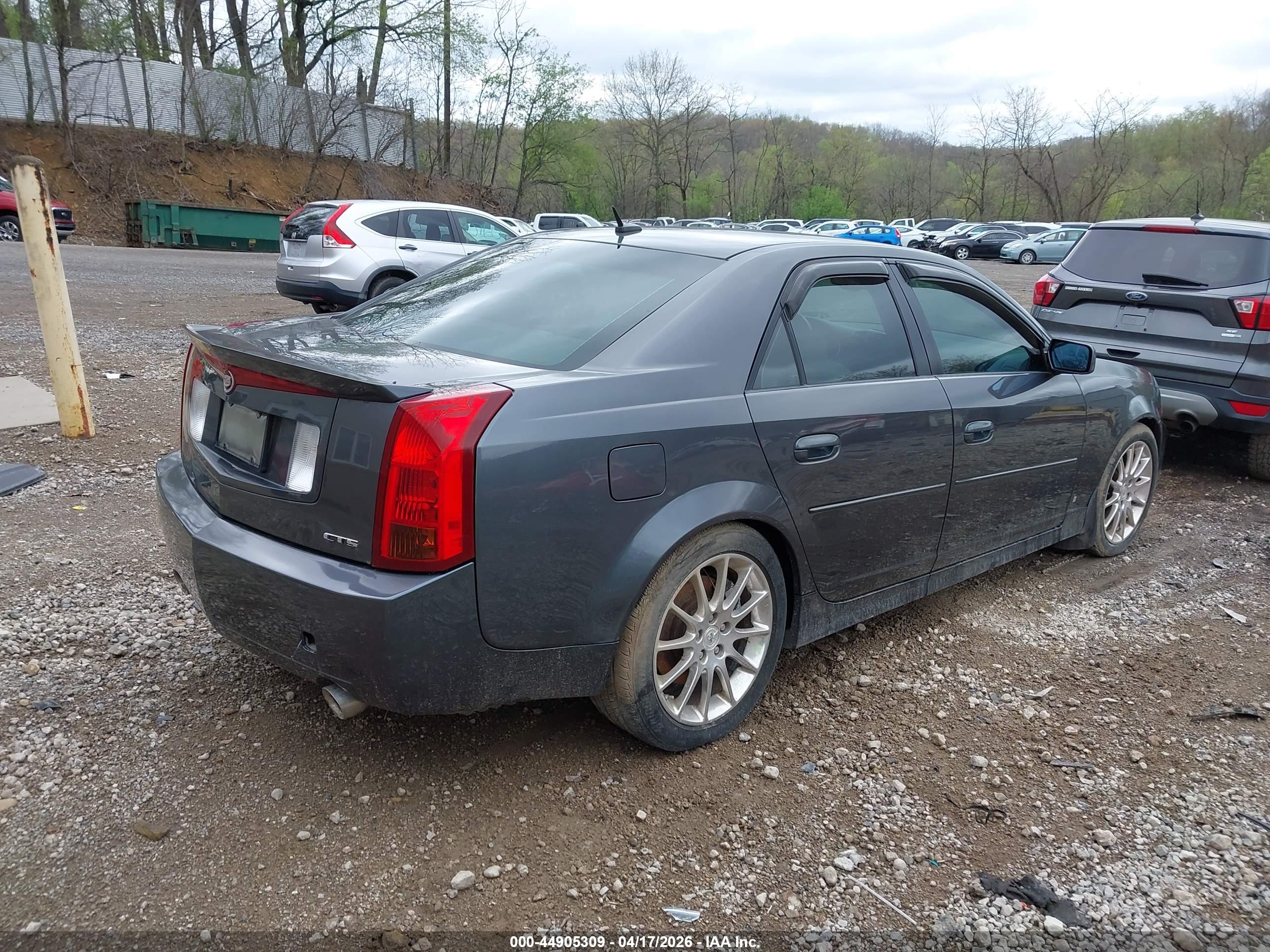 CADILLAC CTS image 4