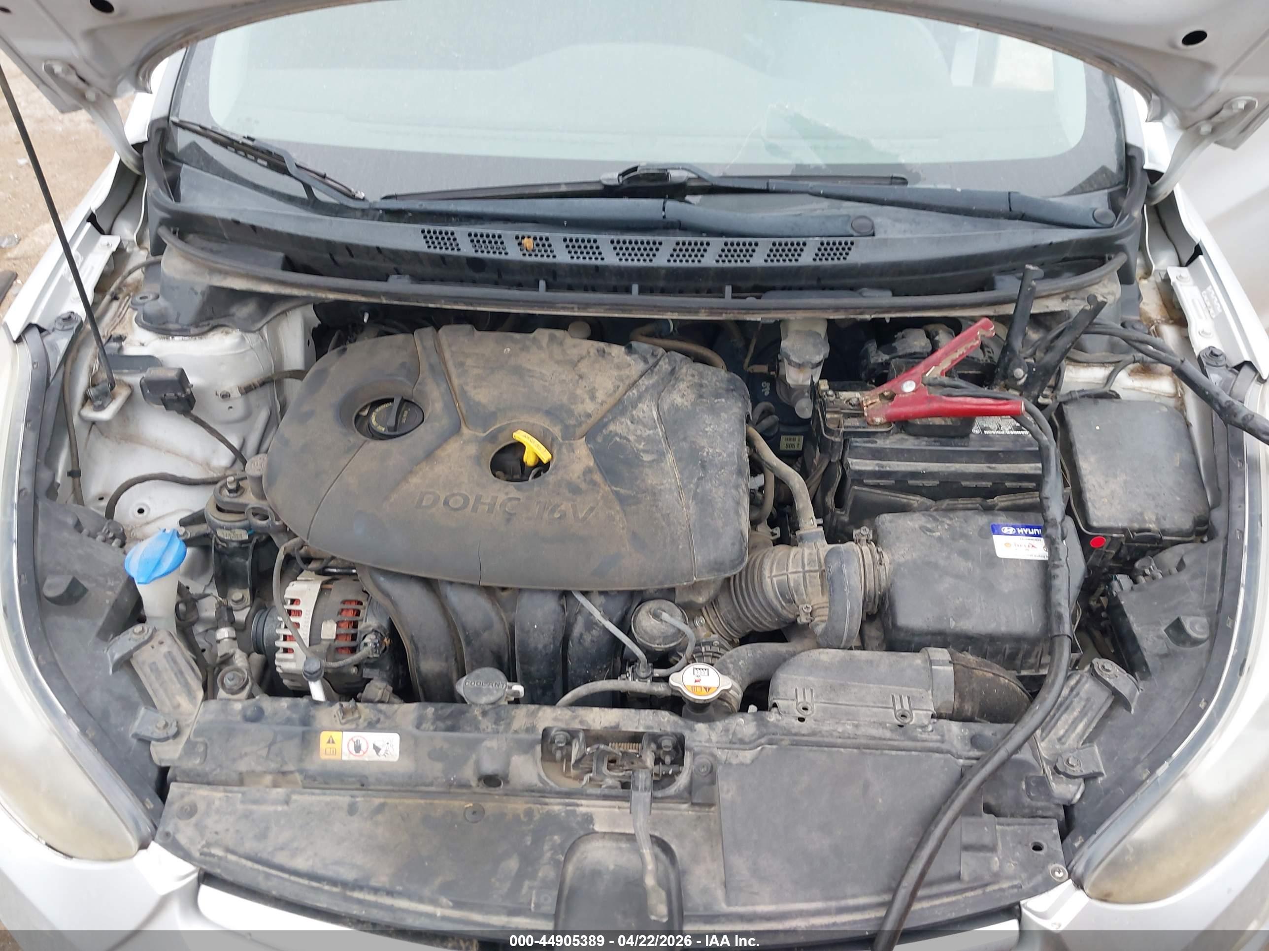 HYUNDAI ELANTRA image 10