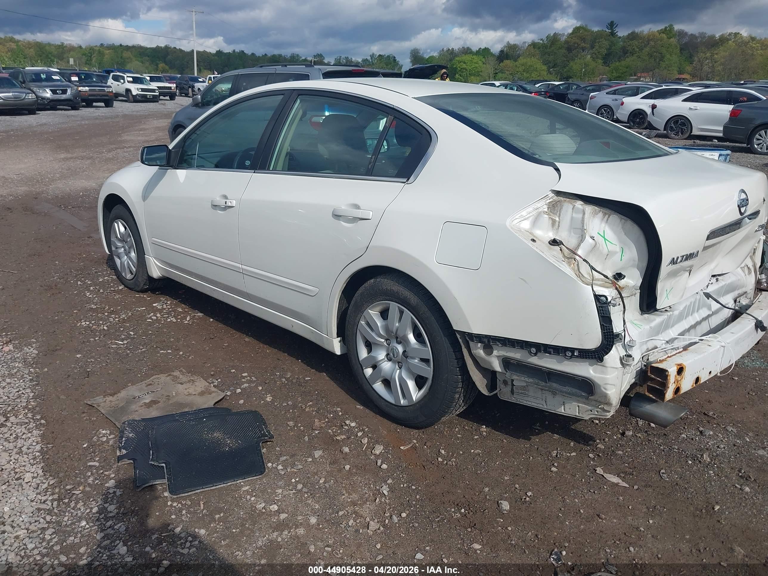 NISSAN ALTIMA image 3