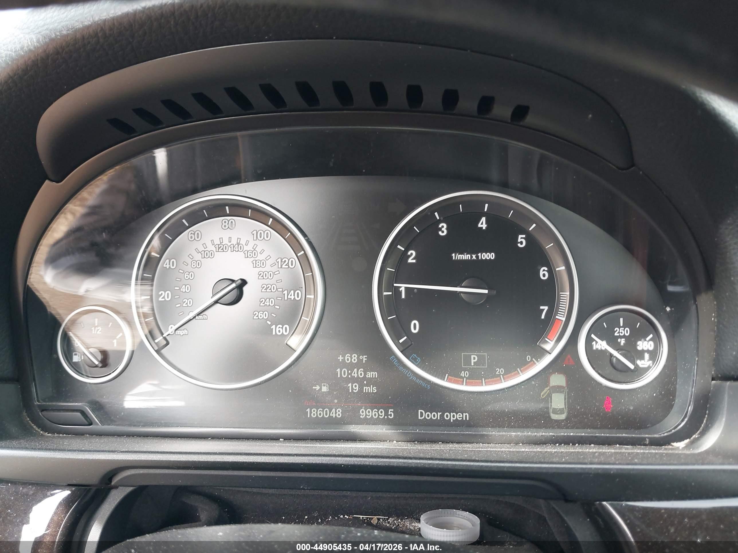 BMW 535I image 7