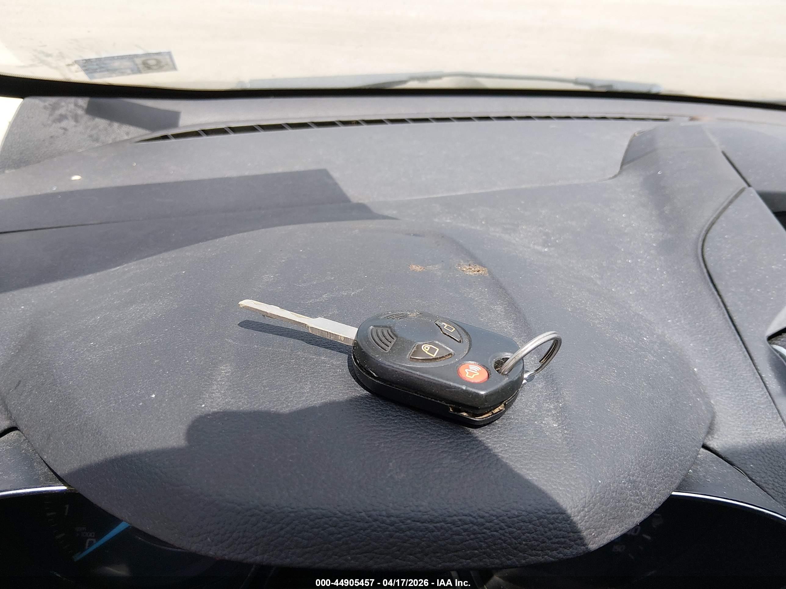 FORD ESCAPE image 11