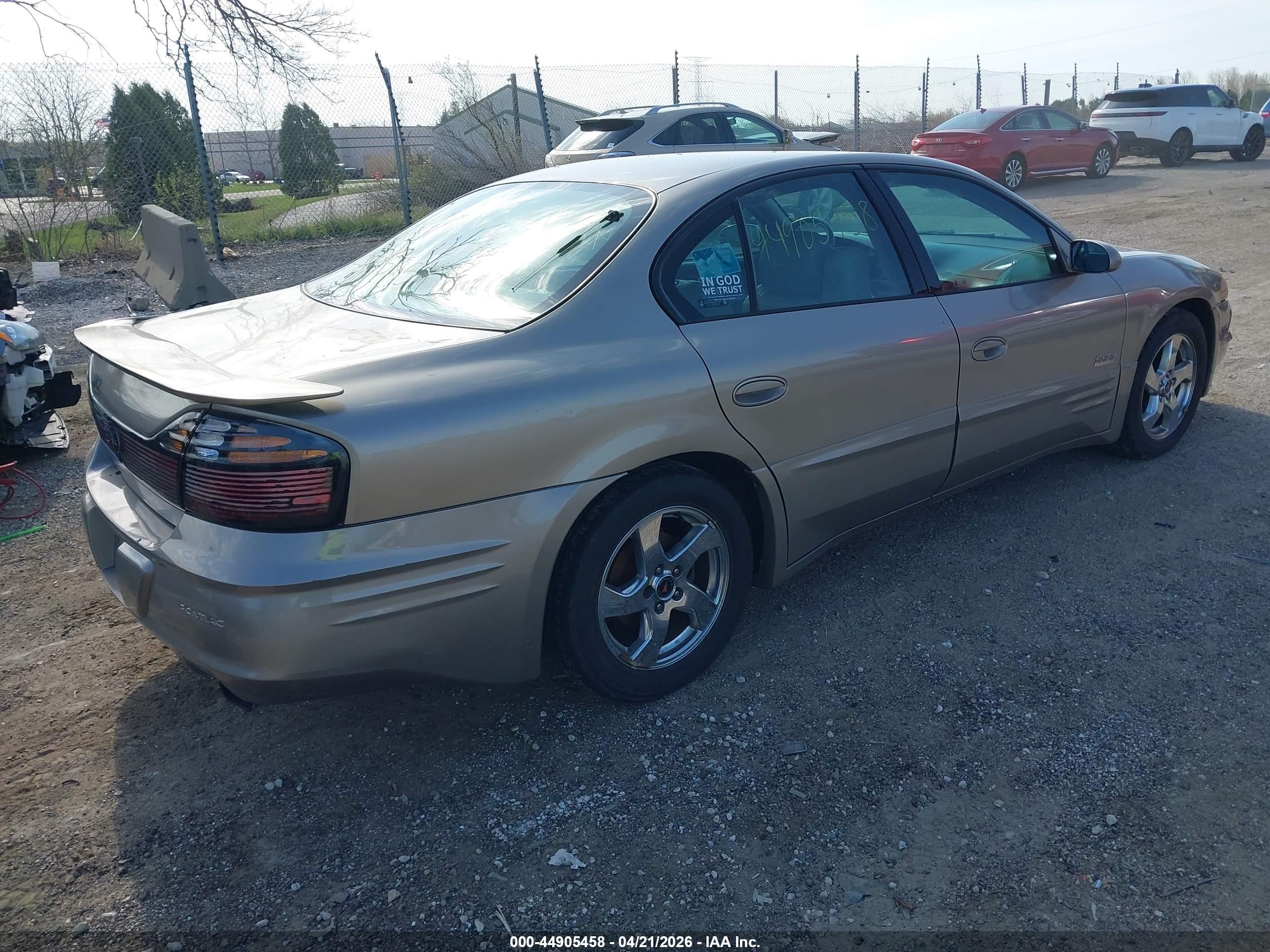 PONTIAC BONNEVILLE image 4
