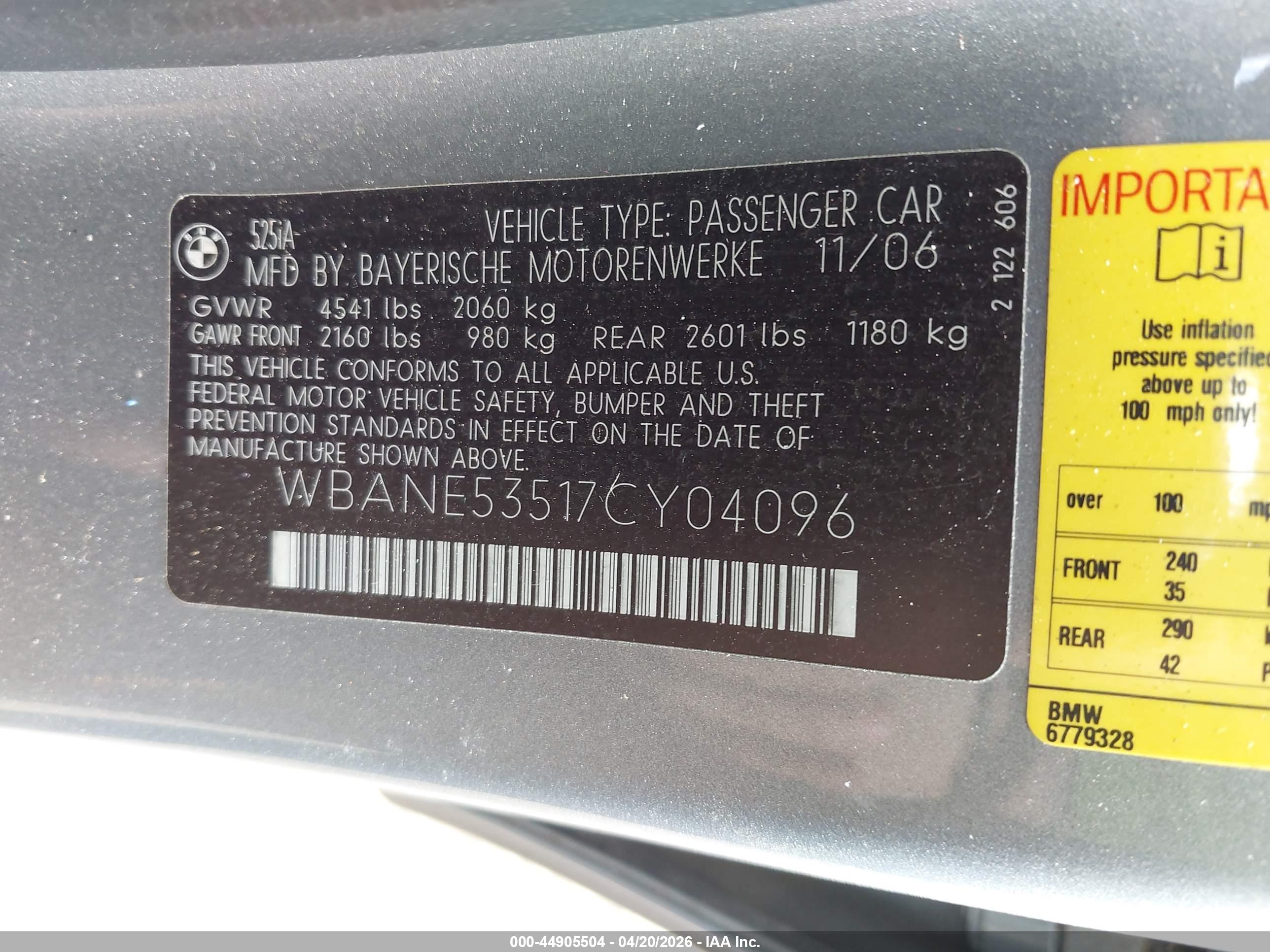 BMW 525I image 9
