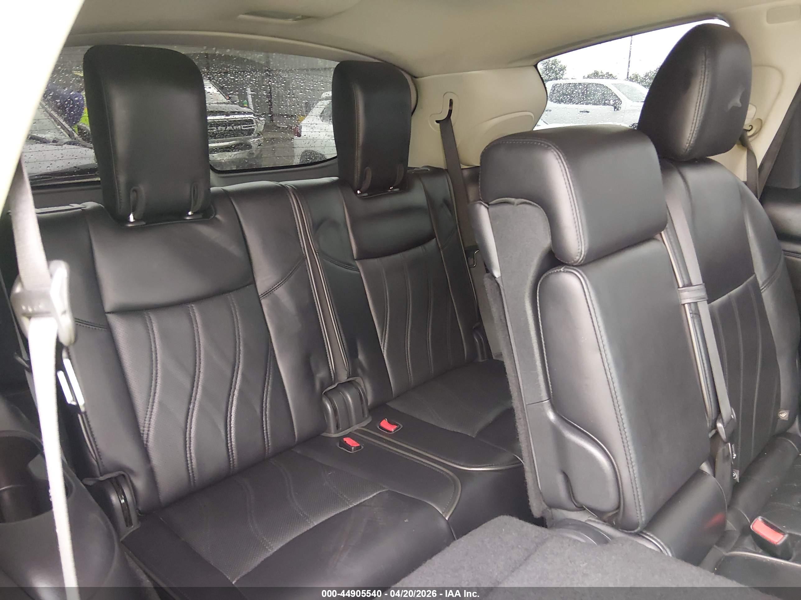 INFINITI QX60 image 8
