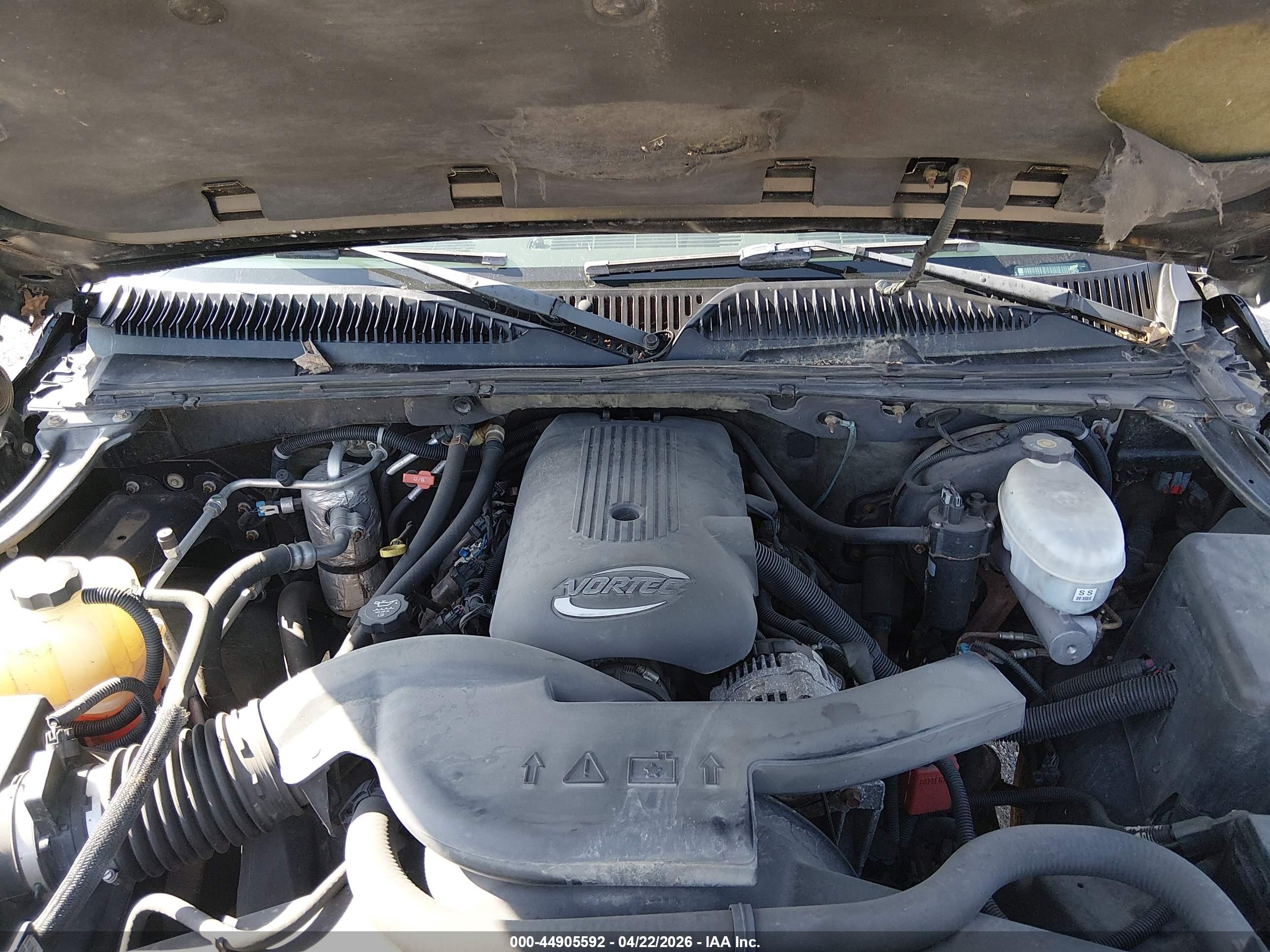 CHEVROLET TAHOE image 10