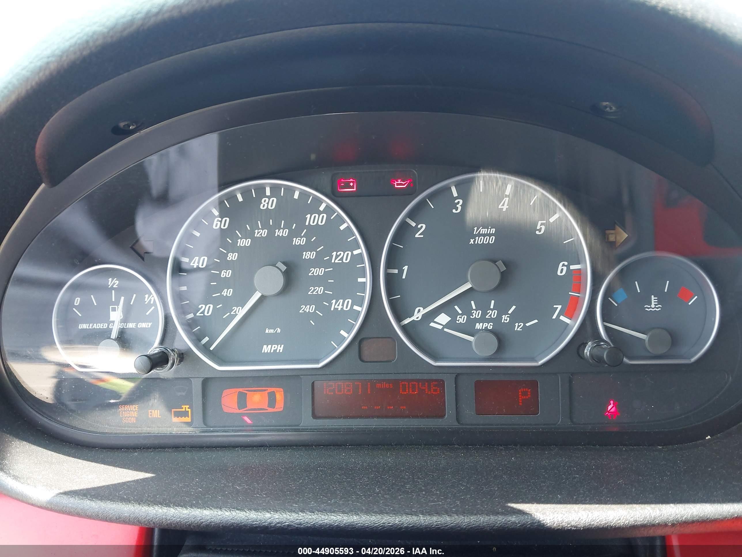 BMW 330CI image 7