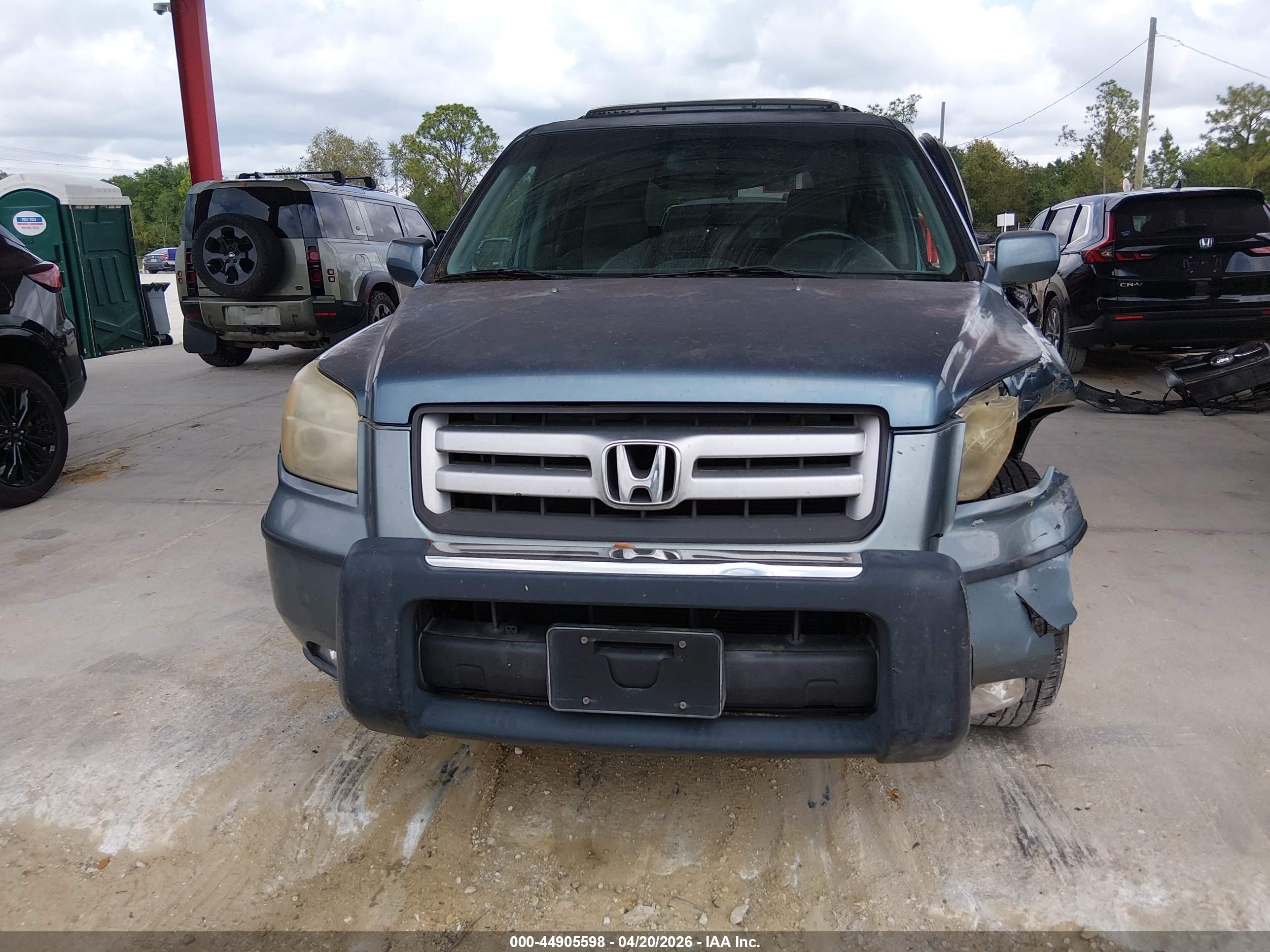 HONDA PILOT image 6