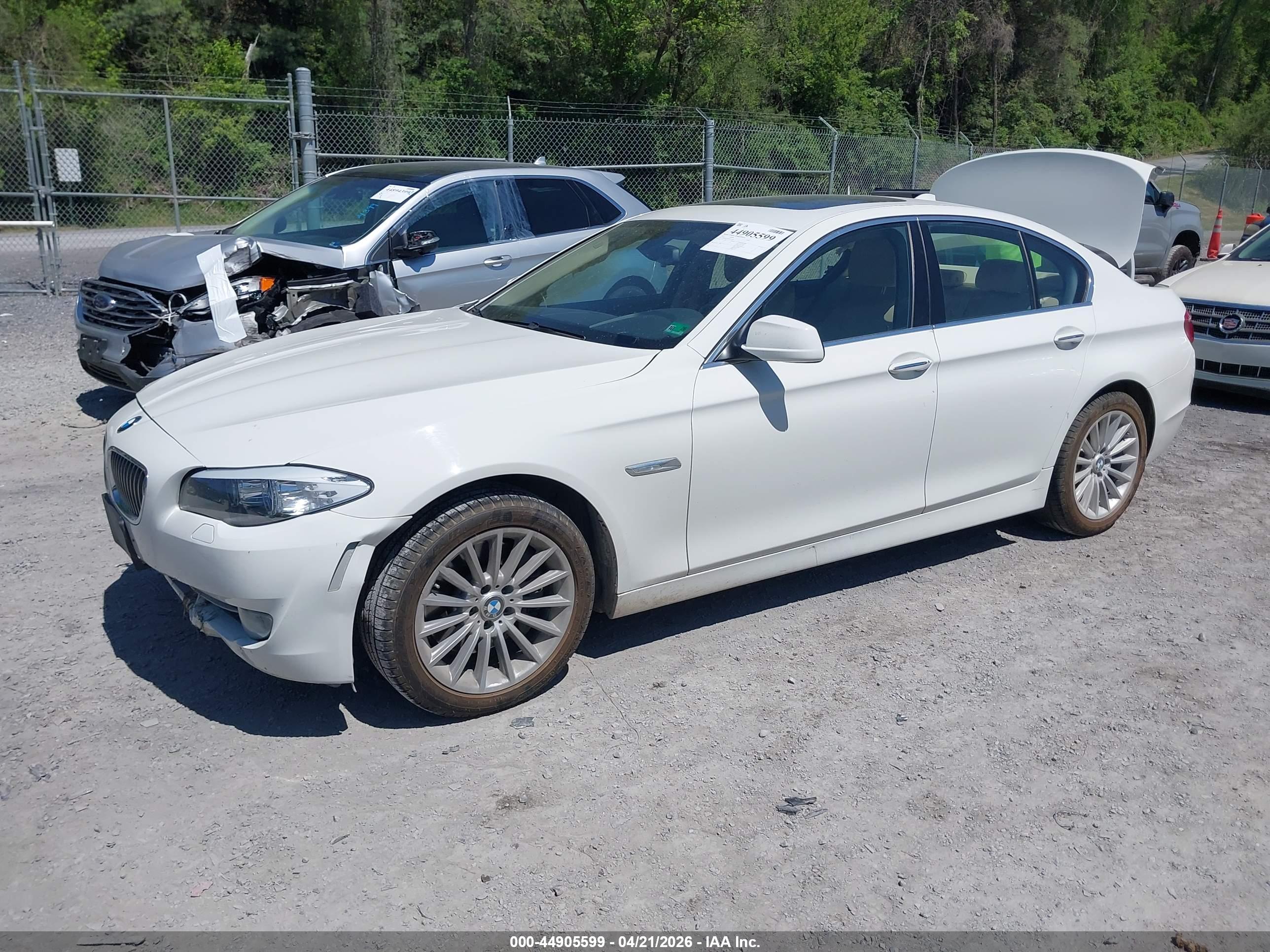 BMW 535I image 2