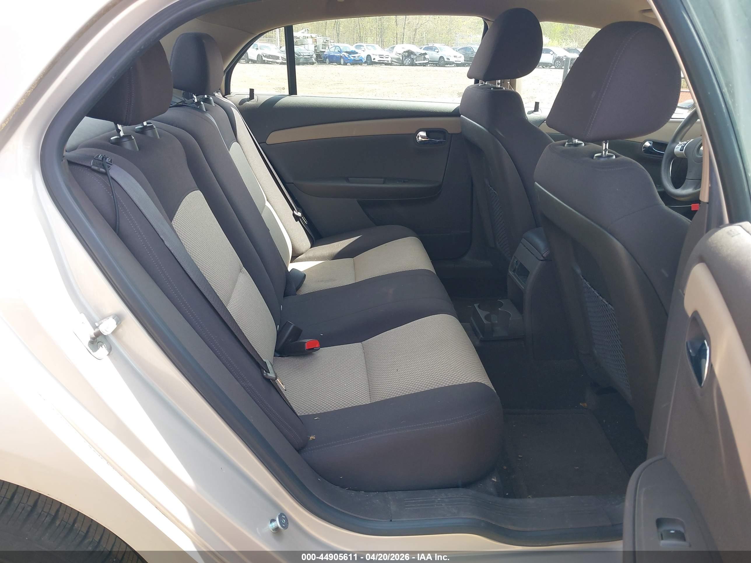 CHEVROLET MALIBU image 8