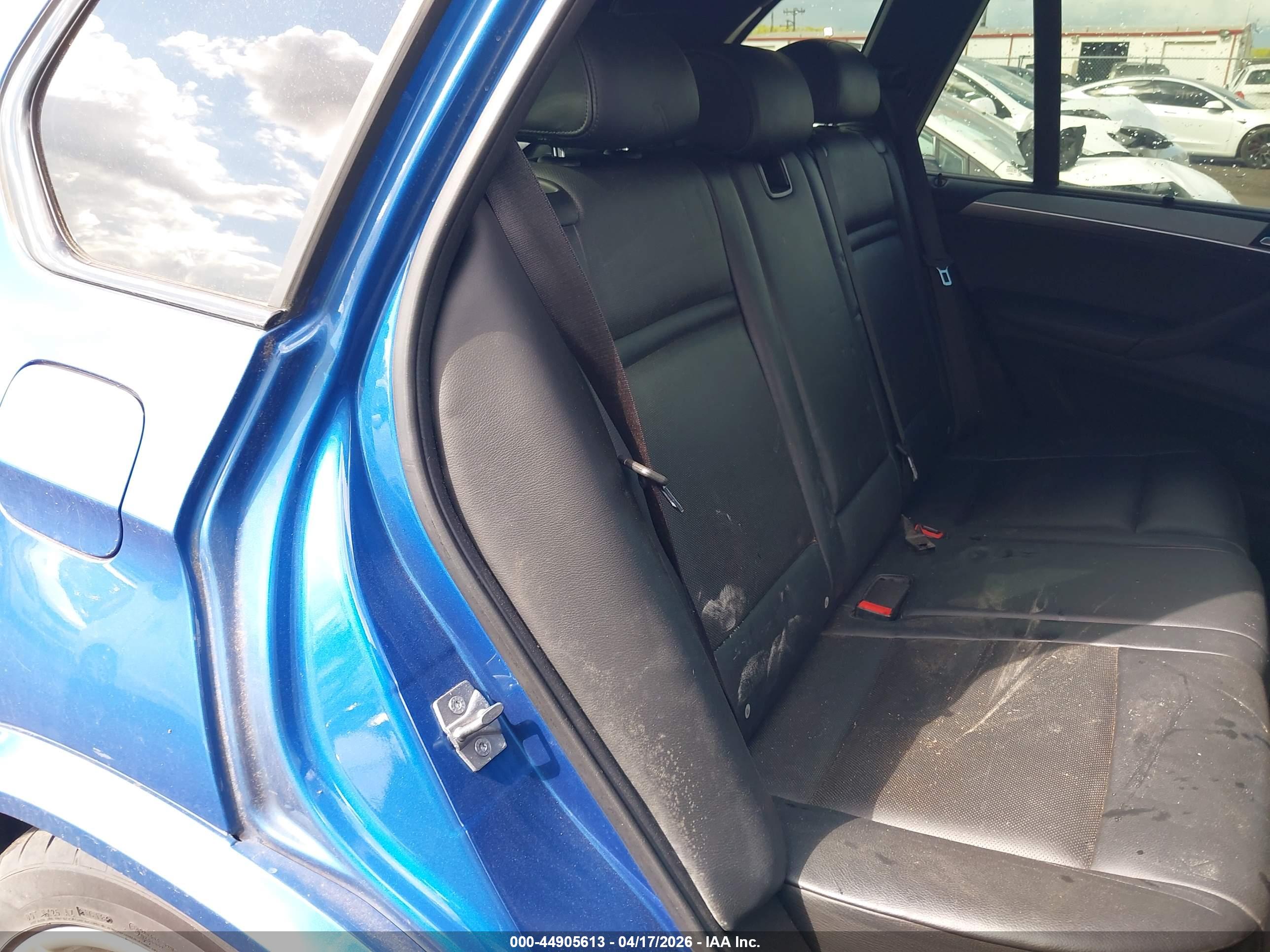 BMW X5 image 8