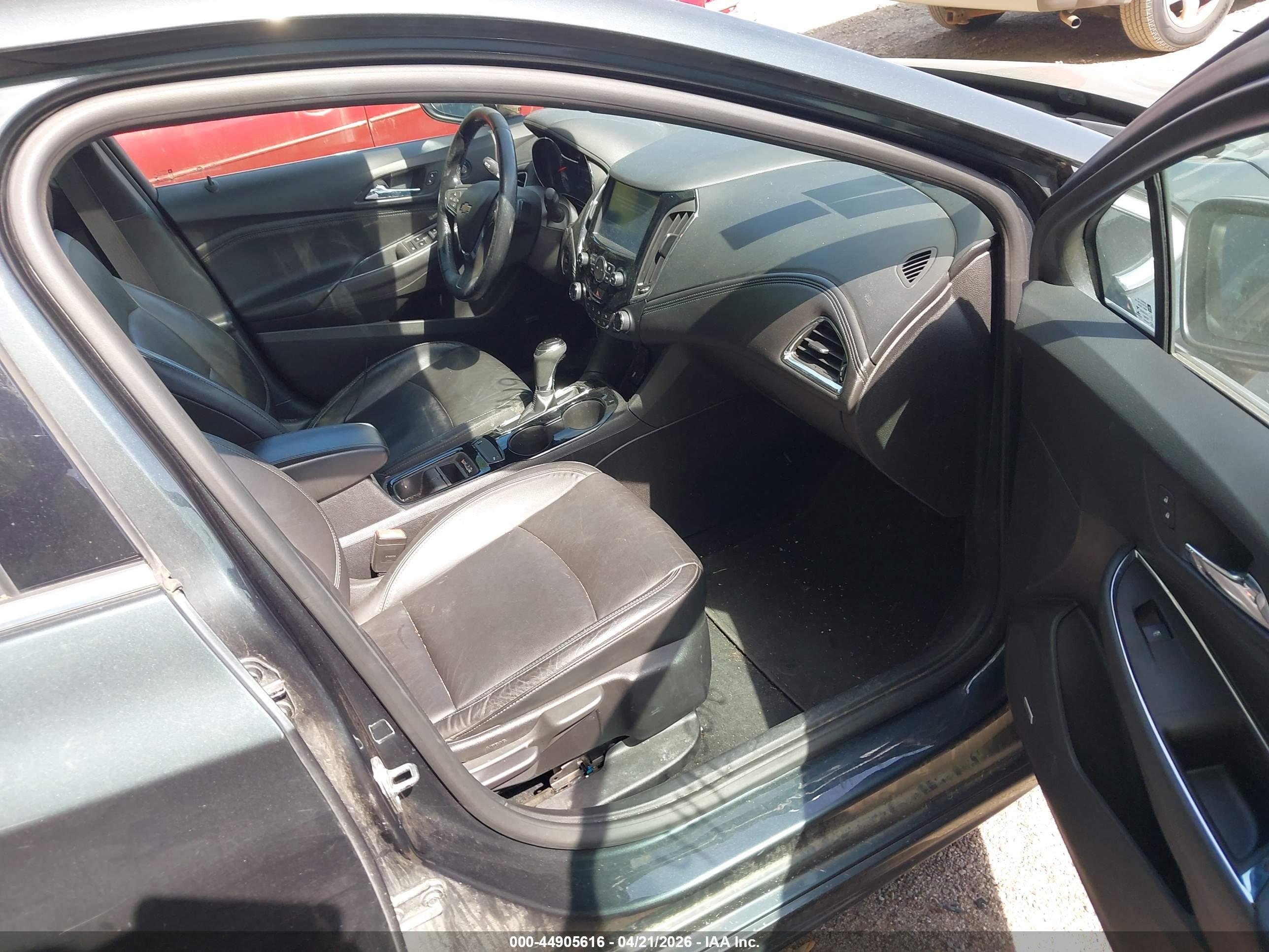 CHEVROLET CRUZE image 5