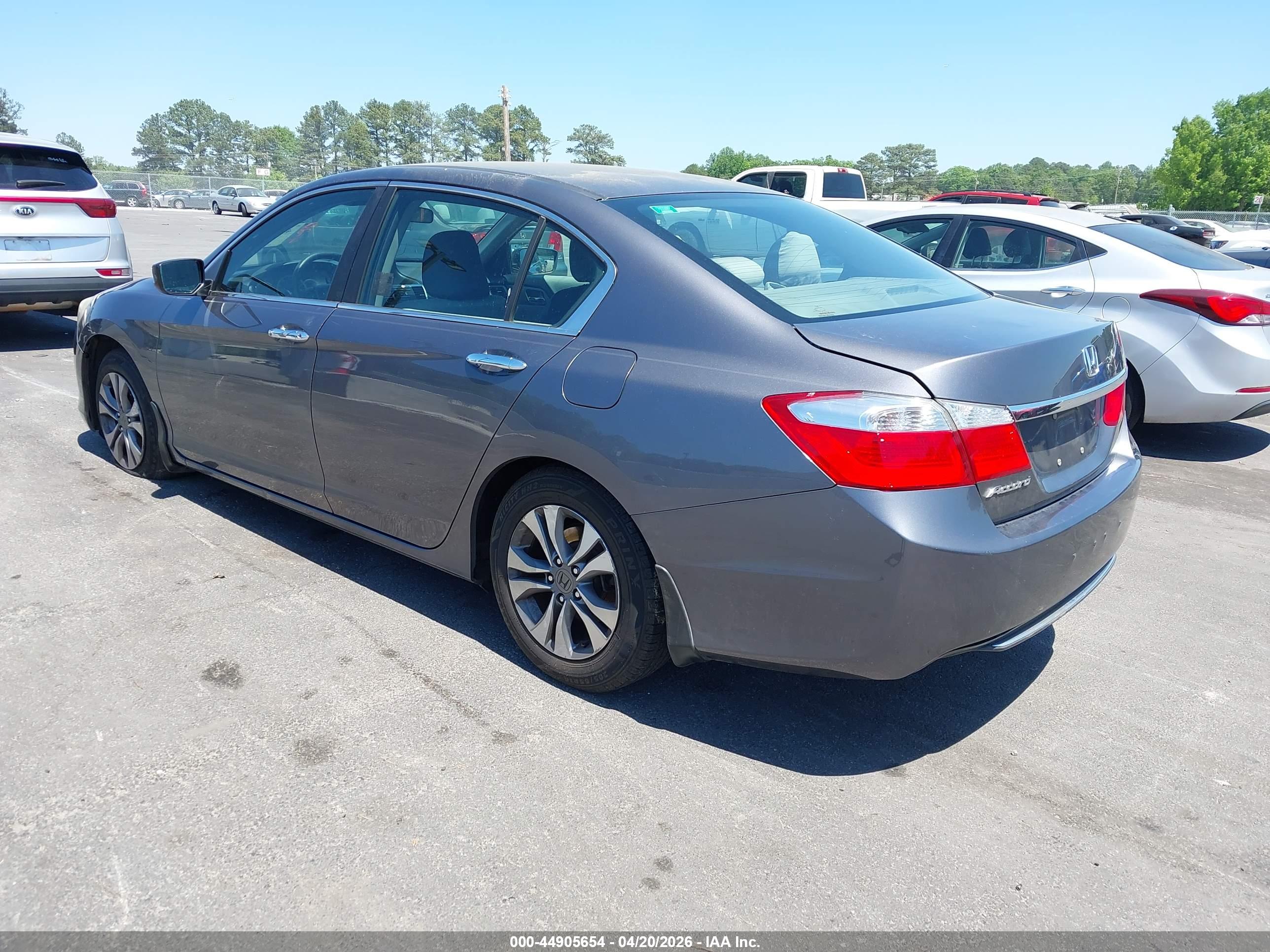 HONDA ACCORD image 3