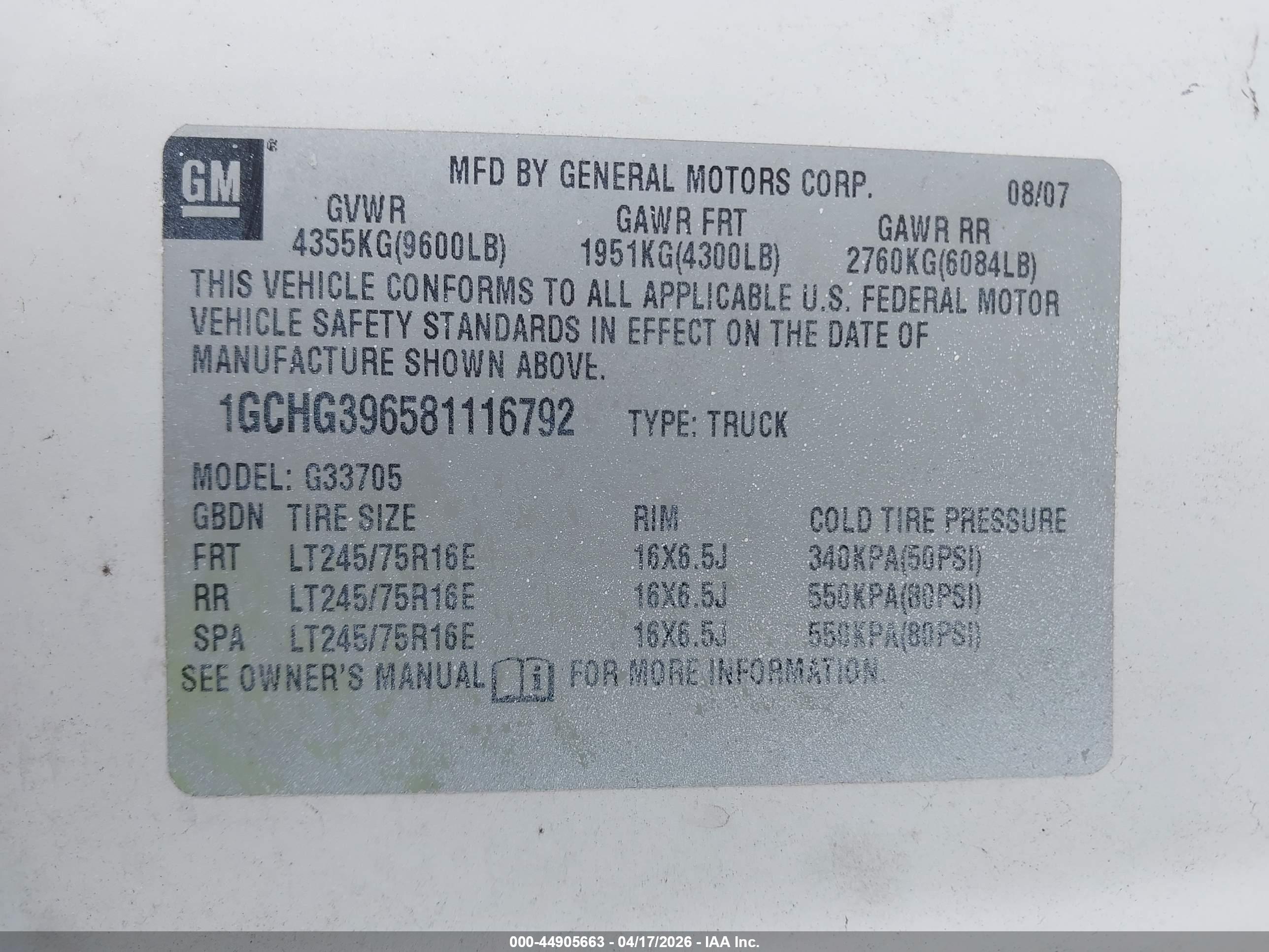 CHEVROLET EXPRESS image 9