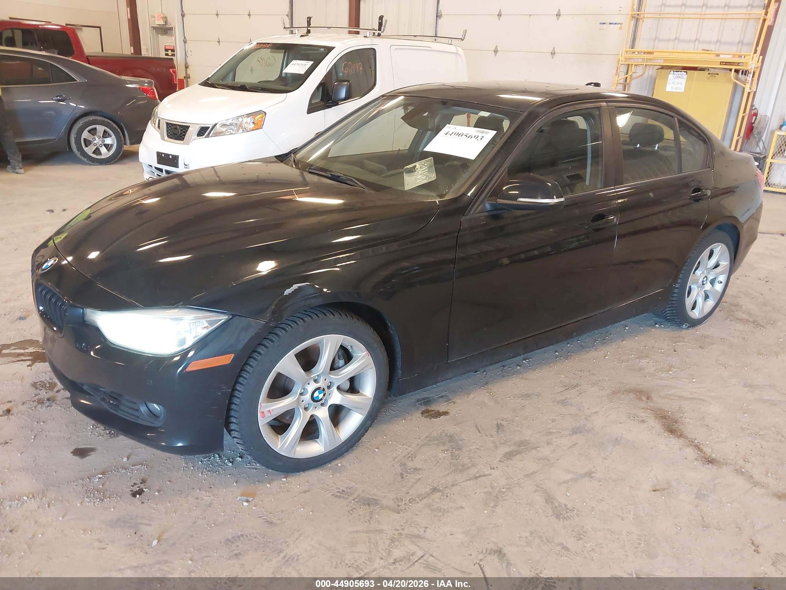 BMW 335I image 2