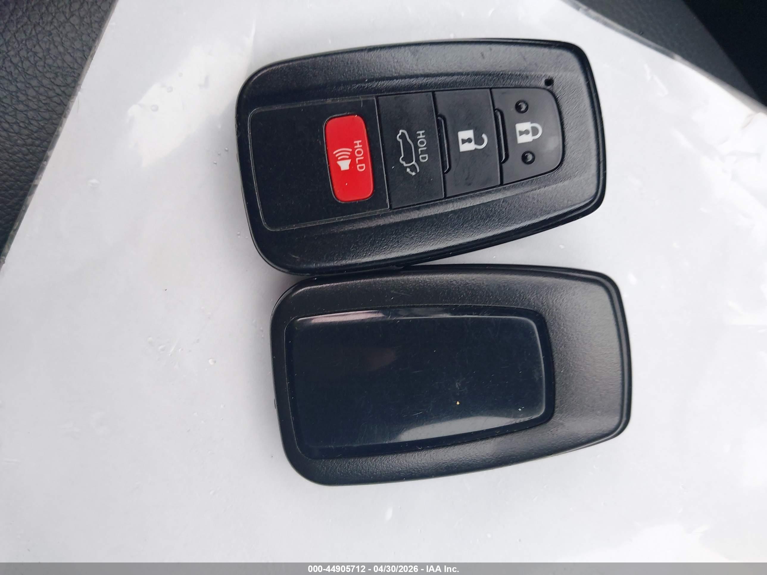 TOYOTA HIGHLANDER image 11