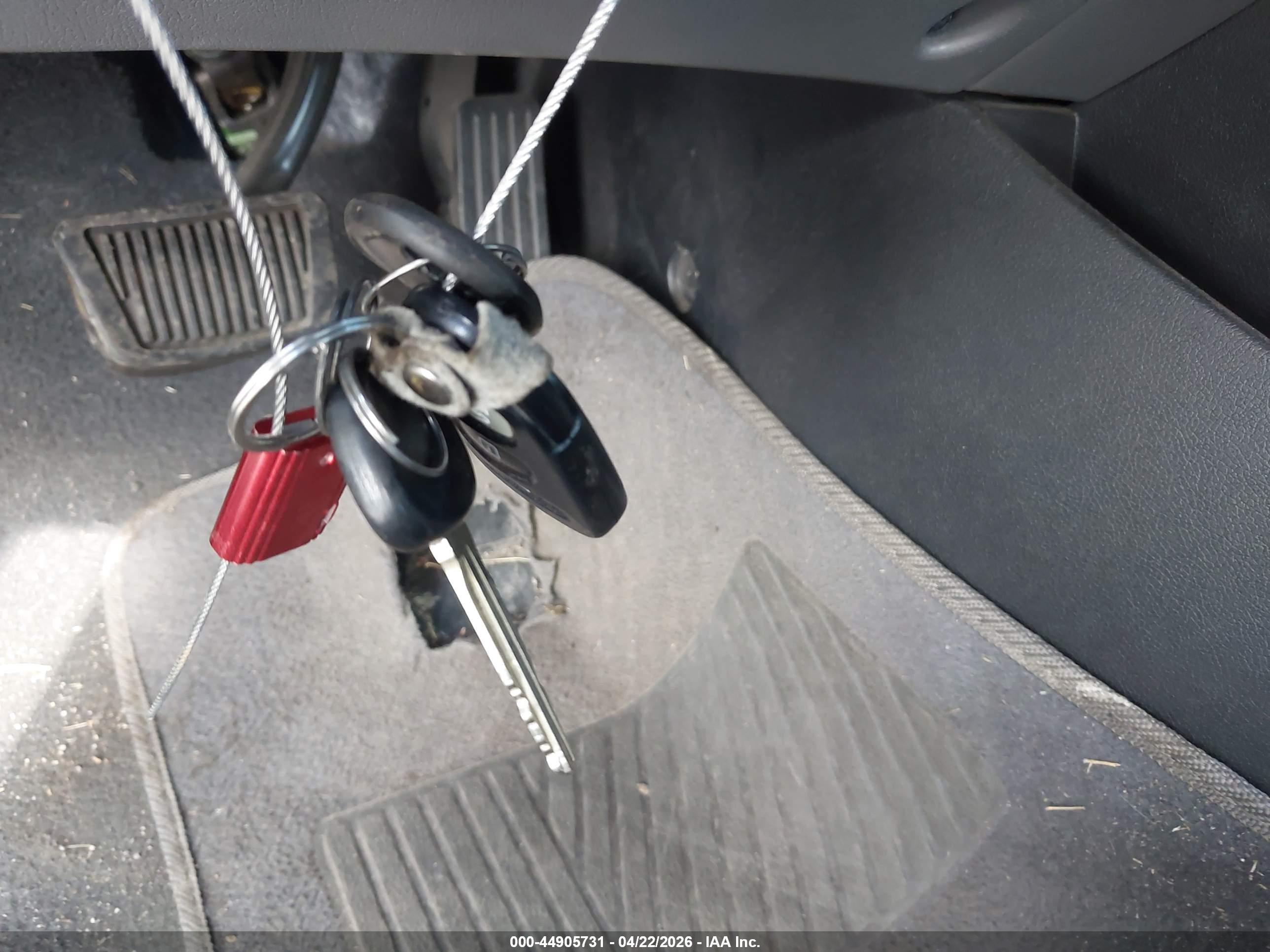 HYUNDAI ELANTRA image 11