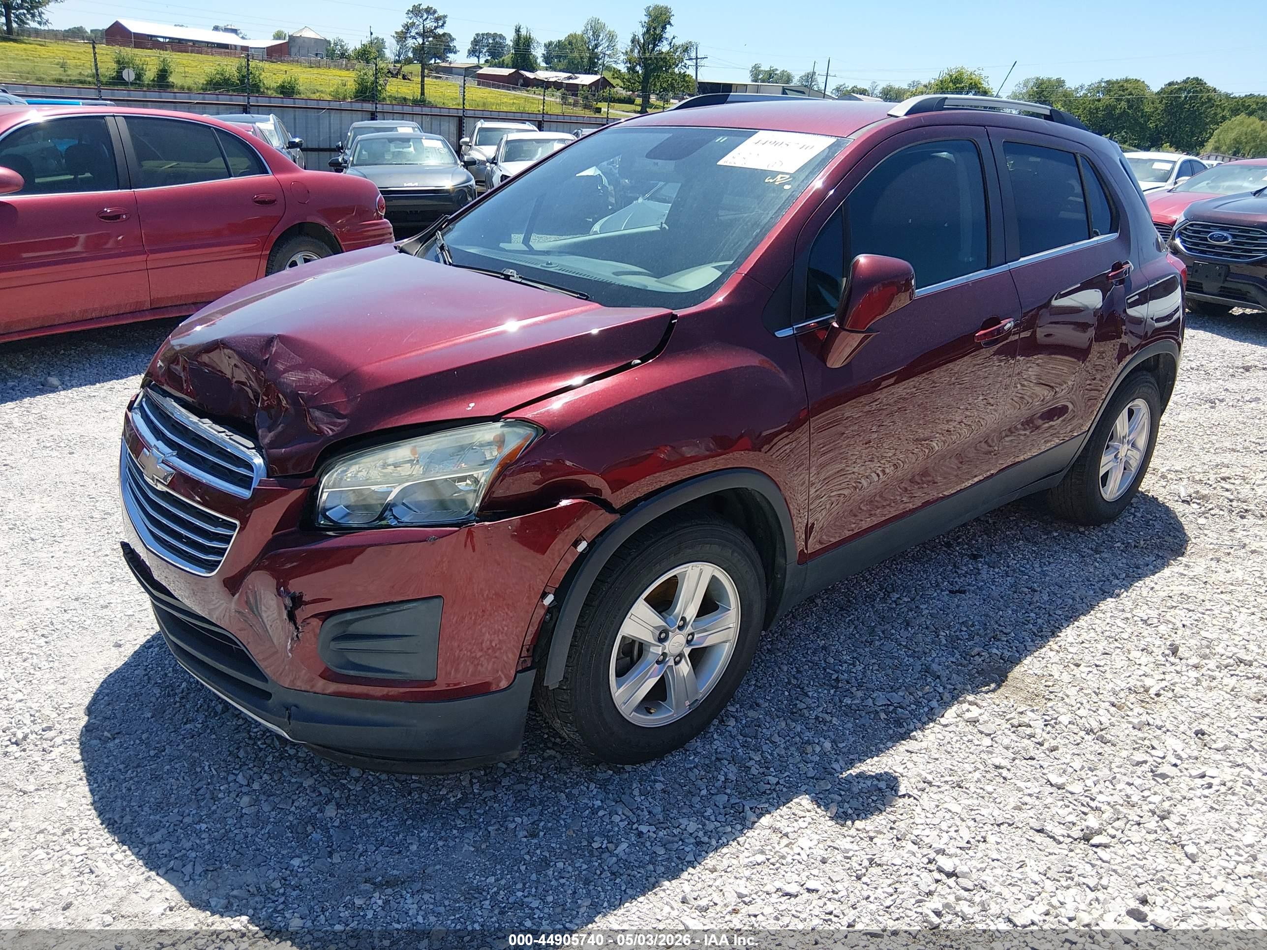 CHEVROLET TRAX image 2