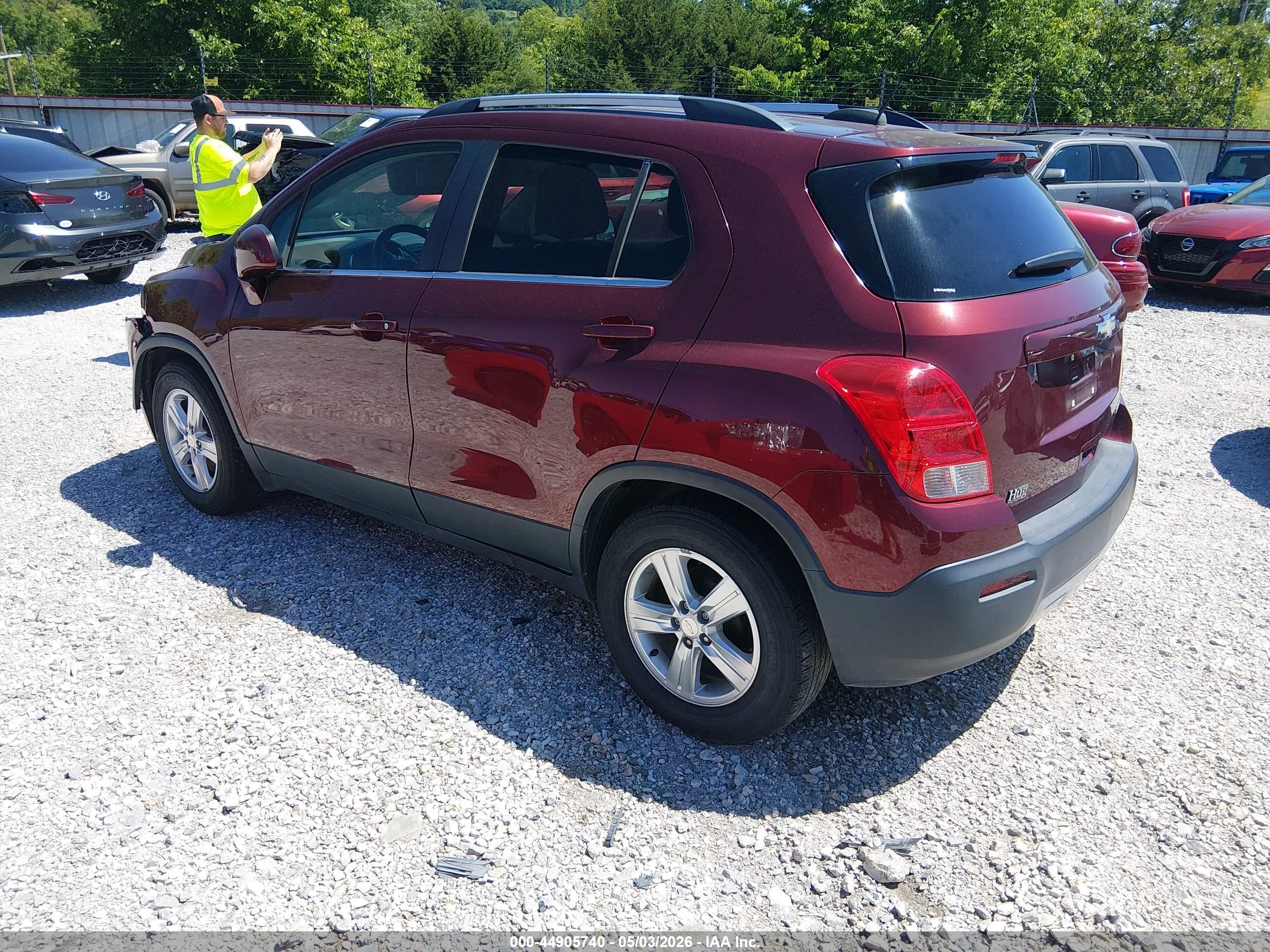 CHEVROLET TRAX image 3