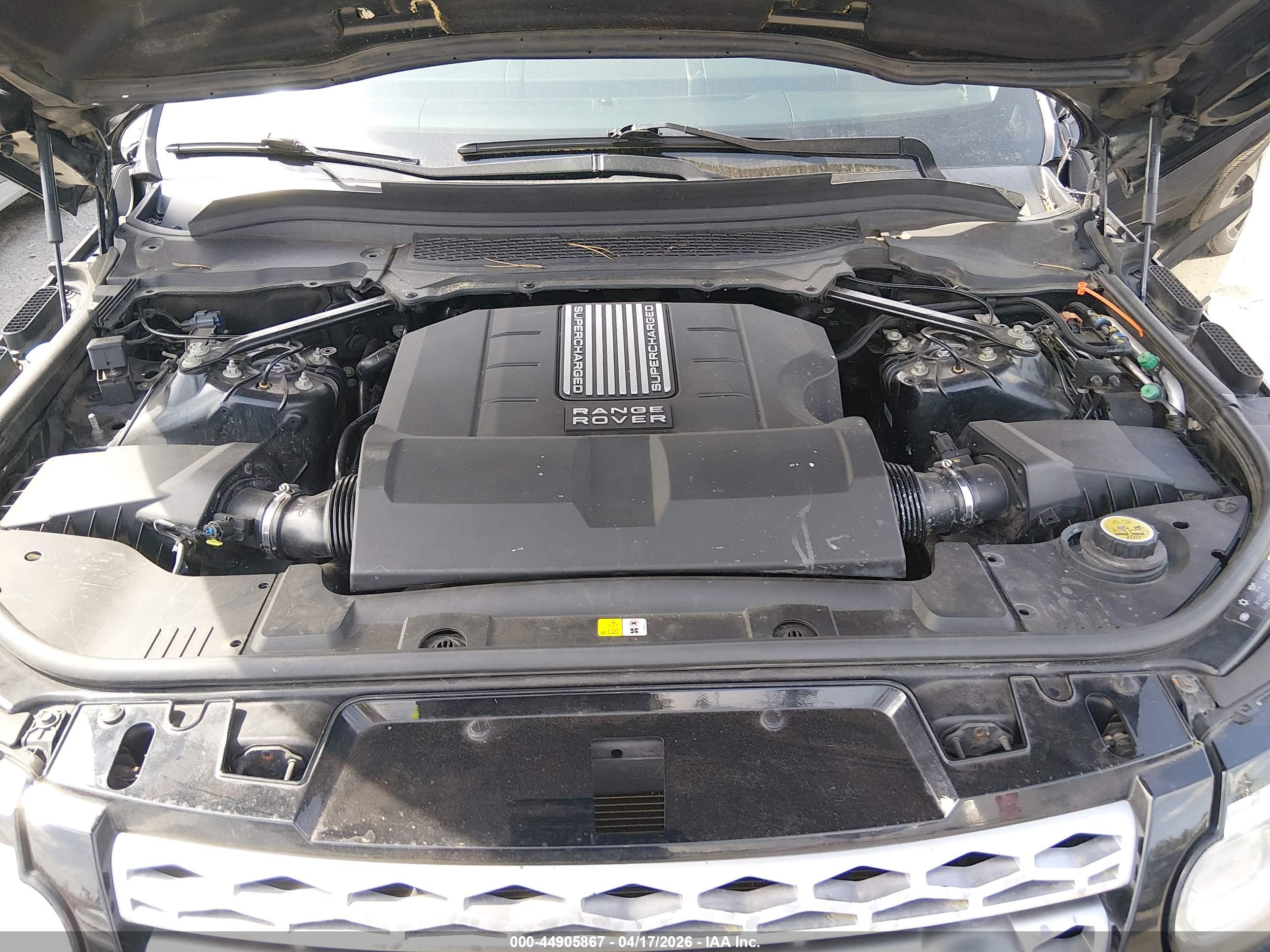 LAND ROVER image 10