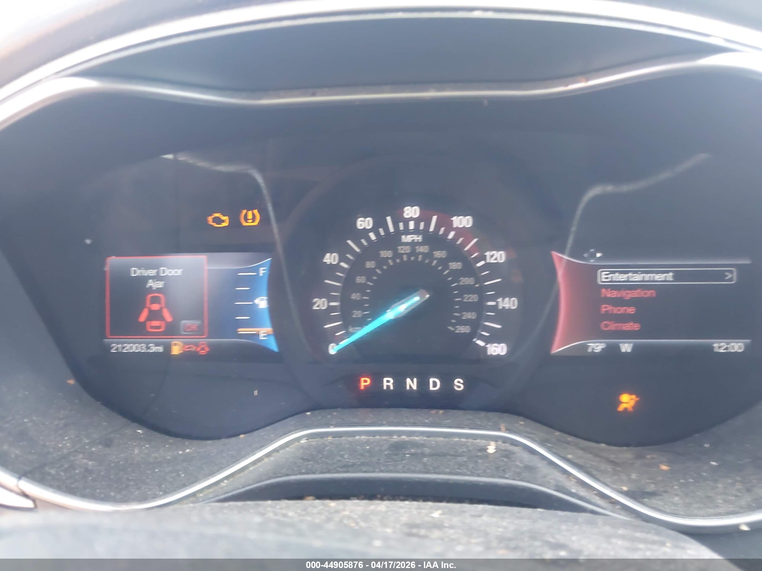 FORD FUSION image 7