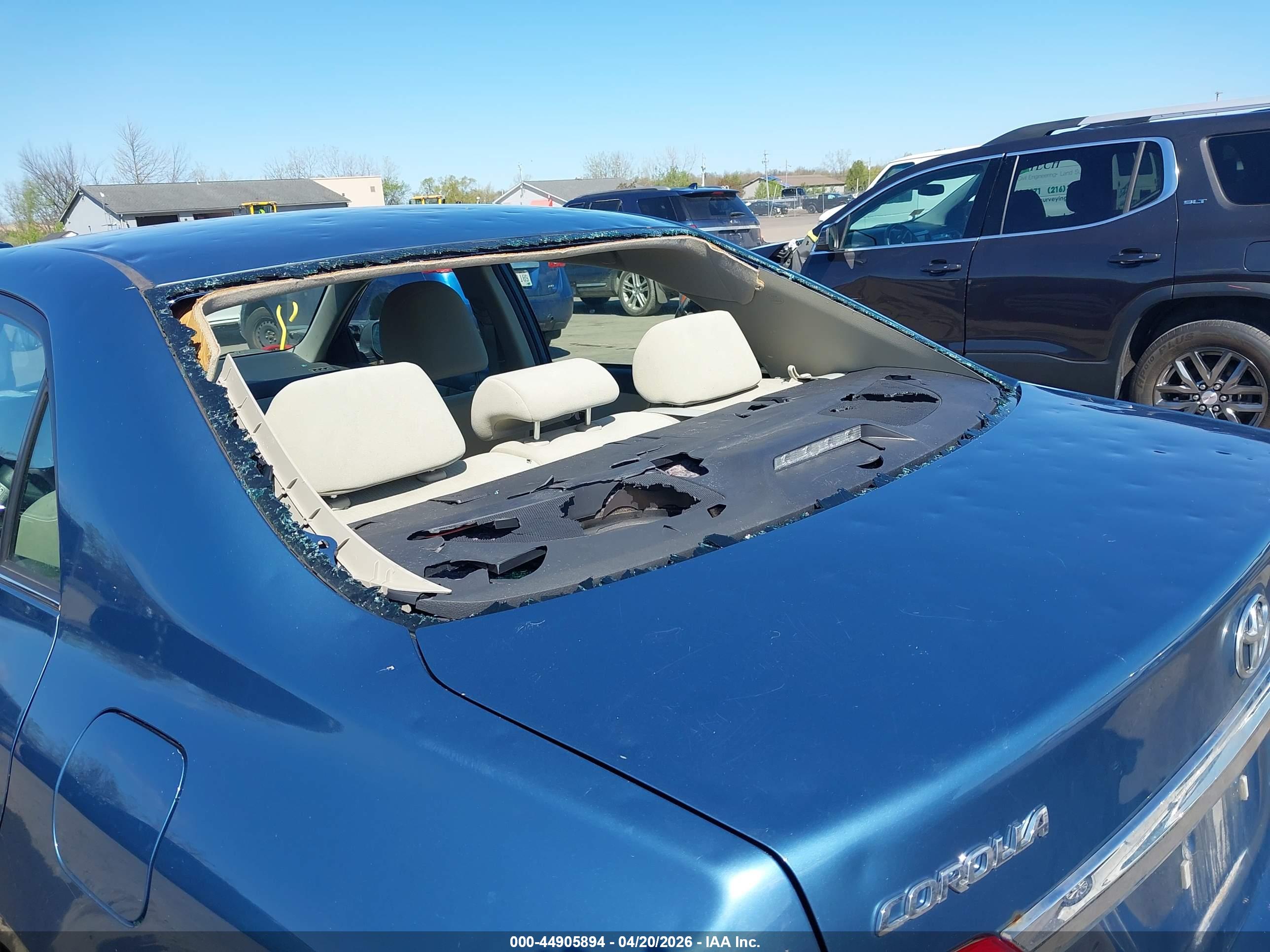 TOYOTA COROLLA image 6