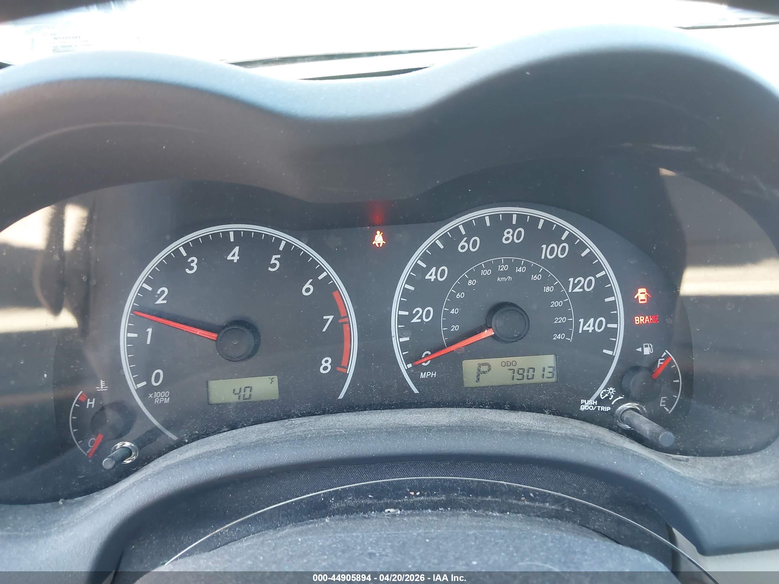 TOYOTA COROLLA image 7
