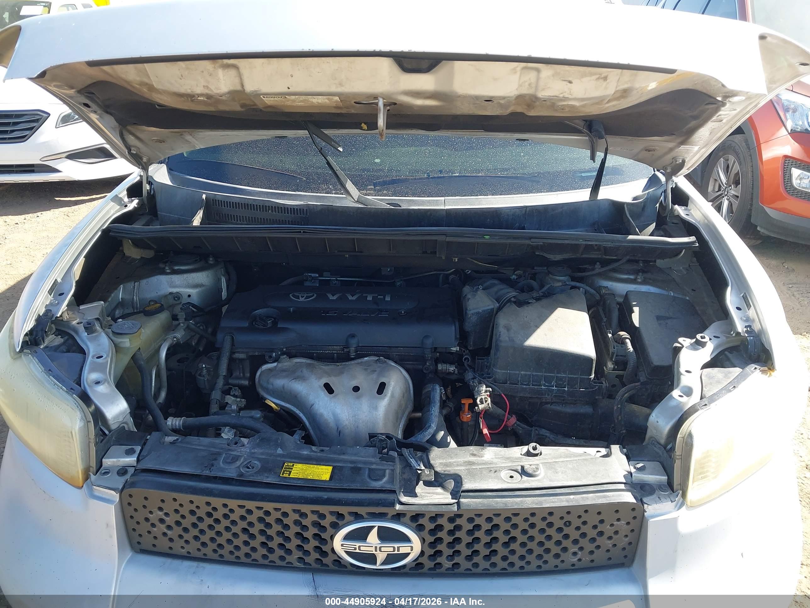 SCION XB image 10