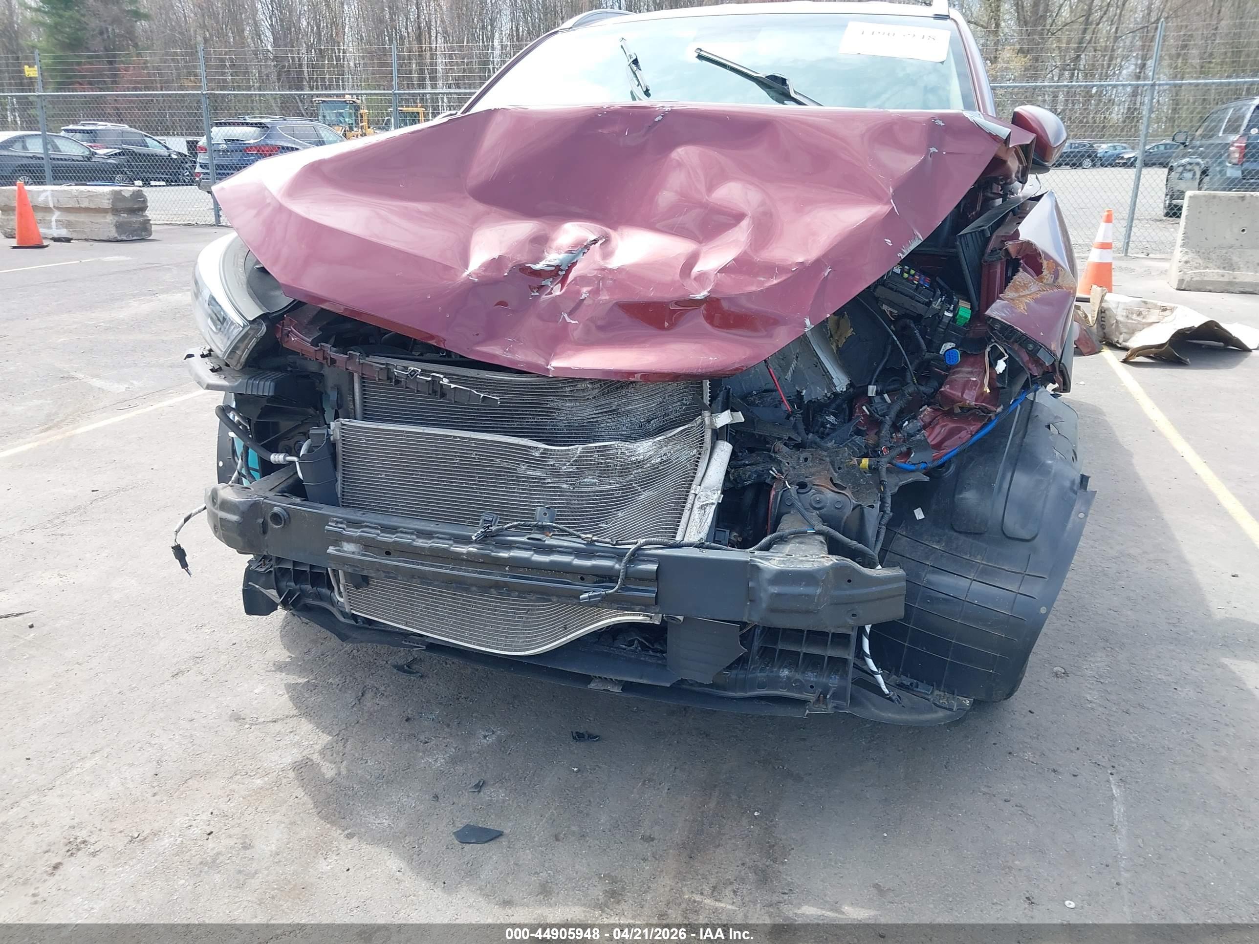 HYUNDAI TUCSON image 6