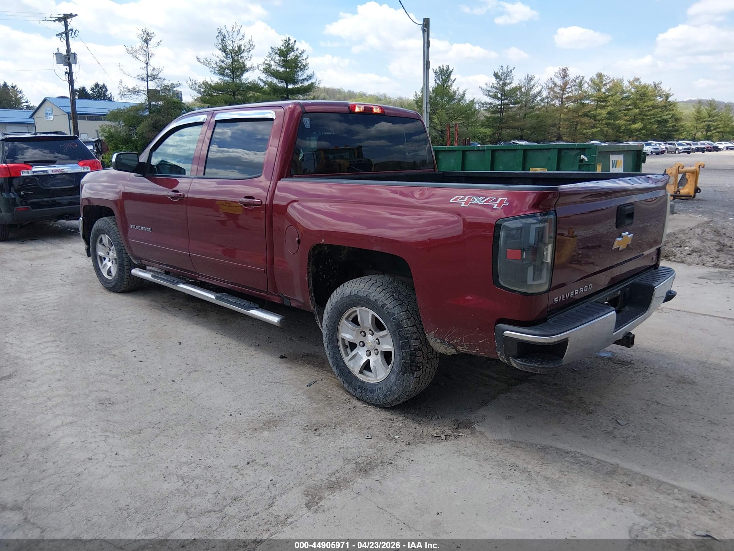 CHEVROLET SILVERADO image 3