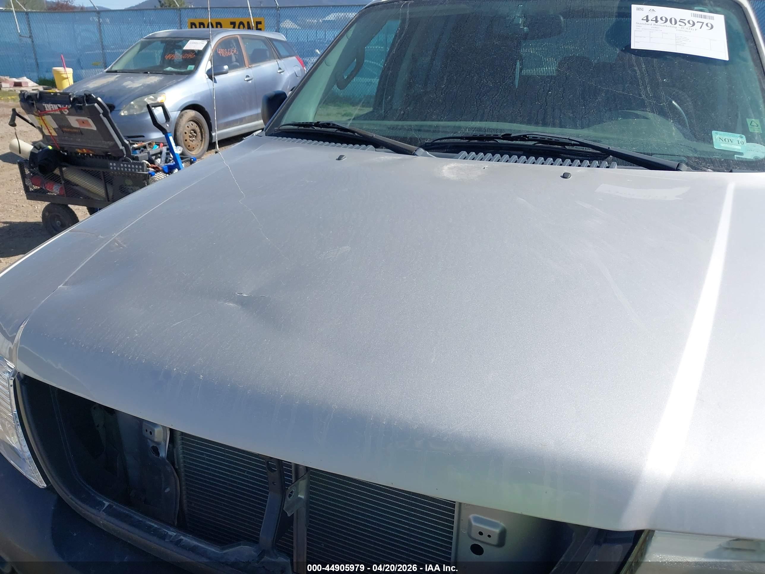 FORD EXPLORER image 6