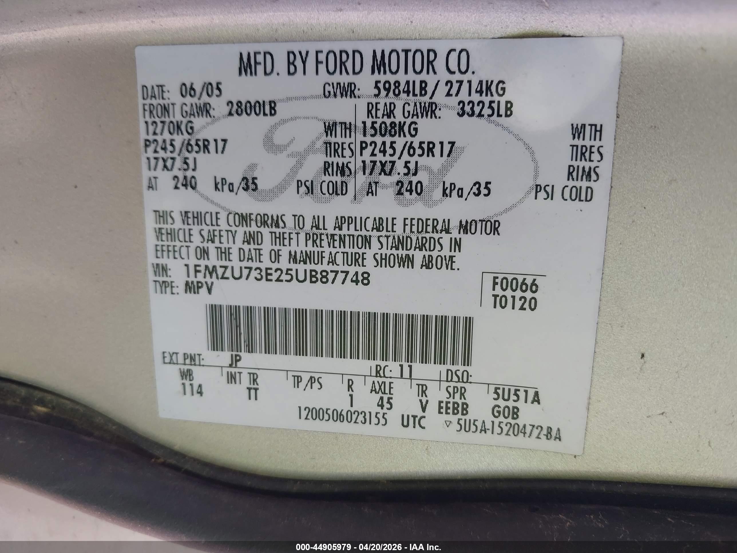 FORD EXPLORER image 9