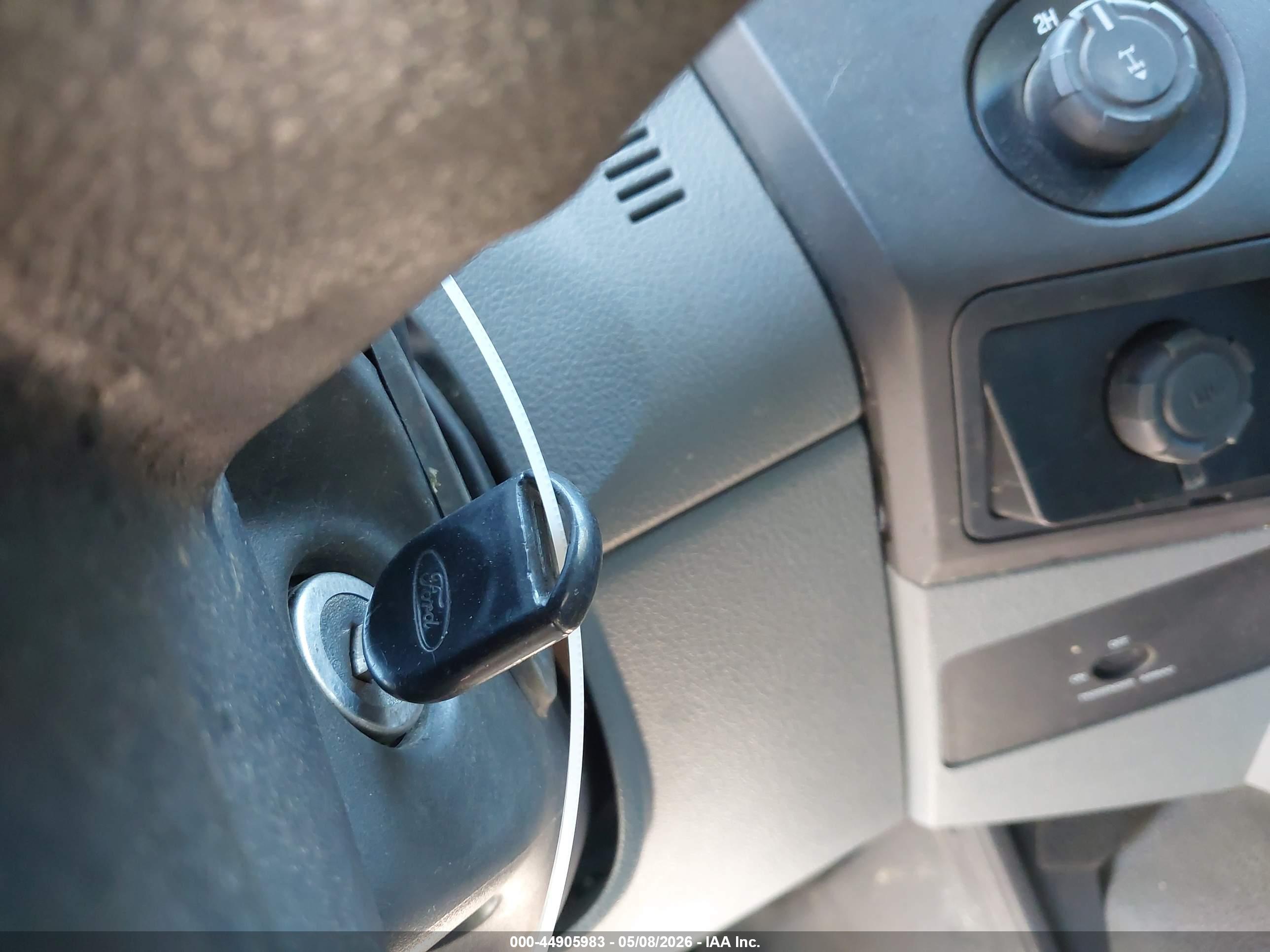 FORD F-250 image 11