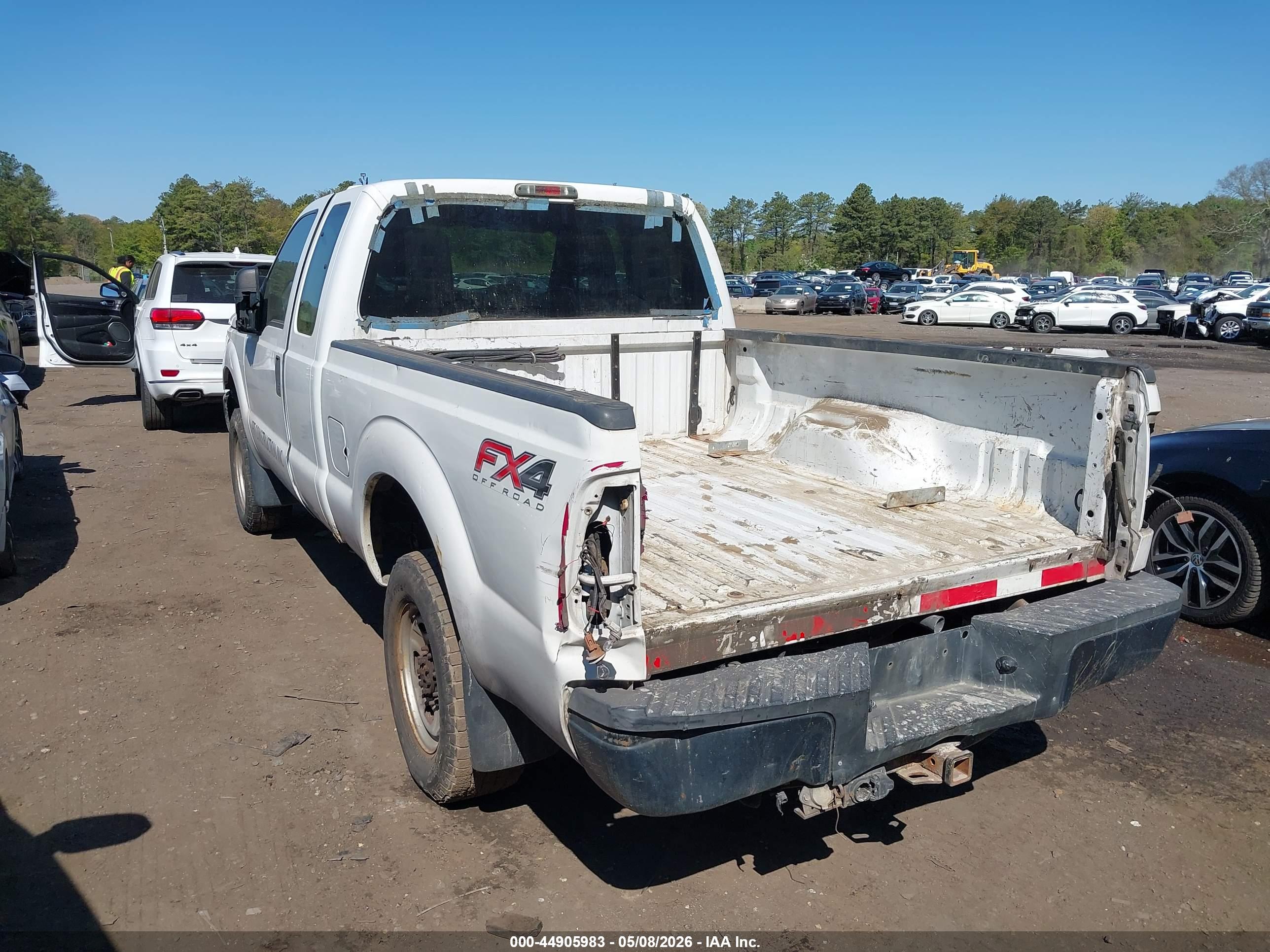 FORD F-250 image 3